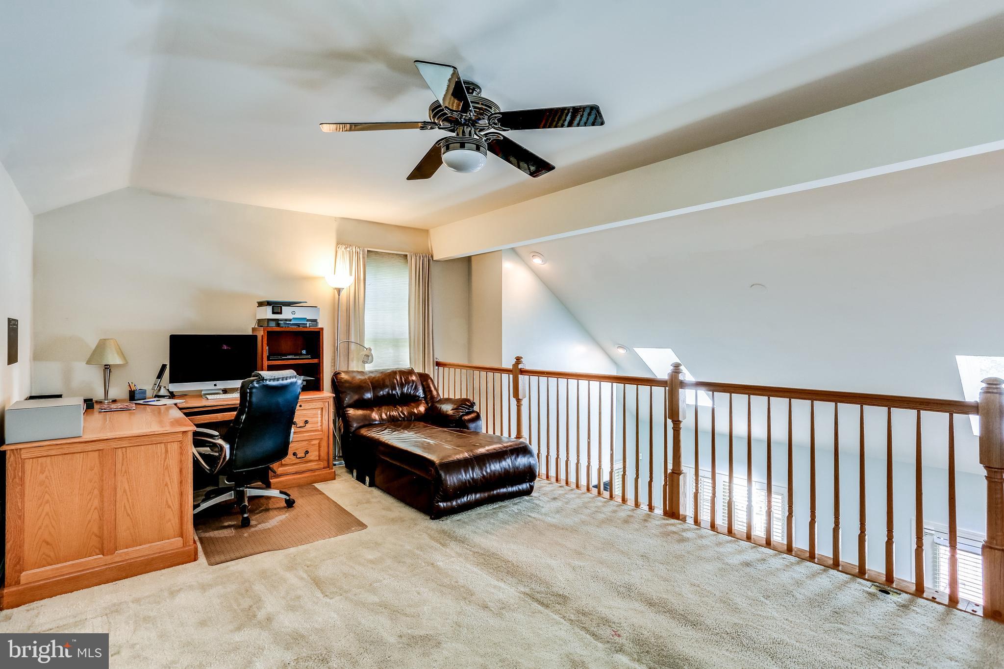 RUSSETT - Residential