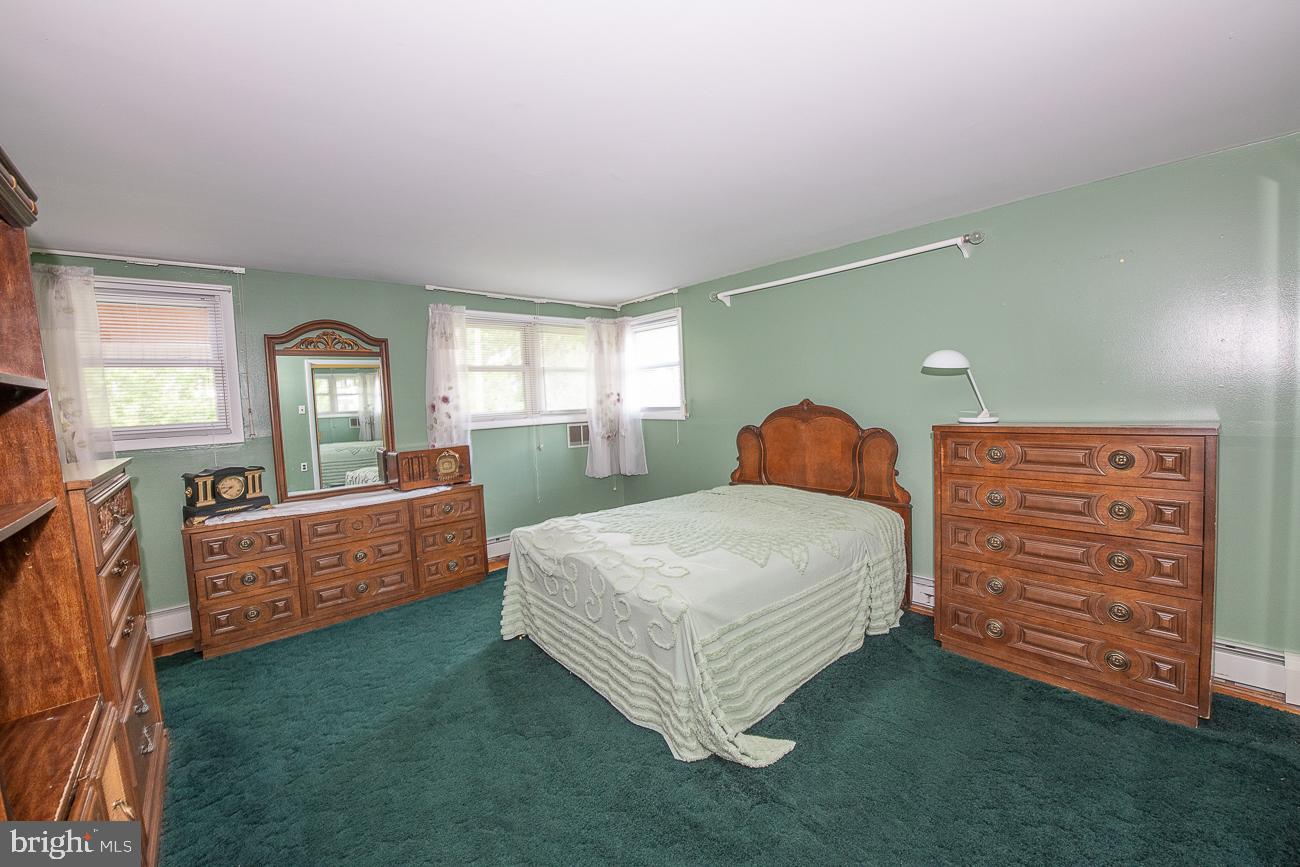 PADDOCK FARMS - Residential