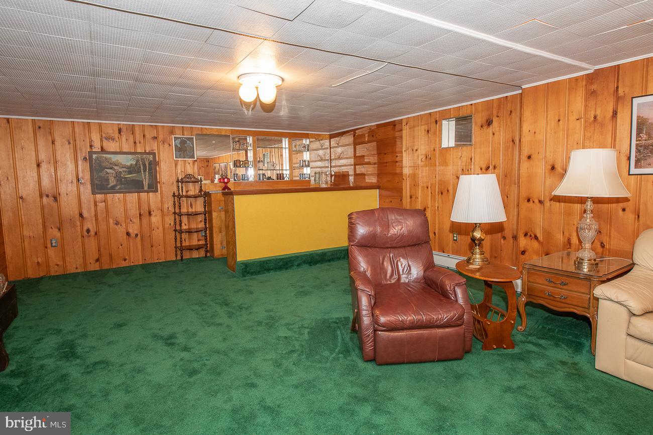 PADDOCK FARMS - Residential