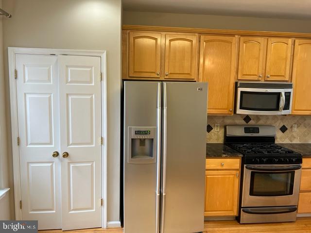 BRANDYWINE @ THORN - Residential Lease