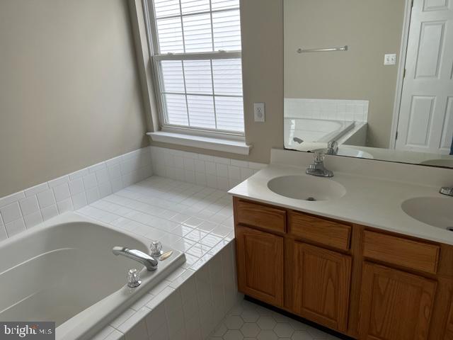 BRANDYWINE @ THORN - Residential Lease