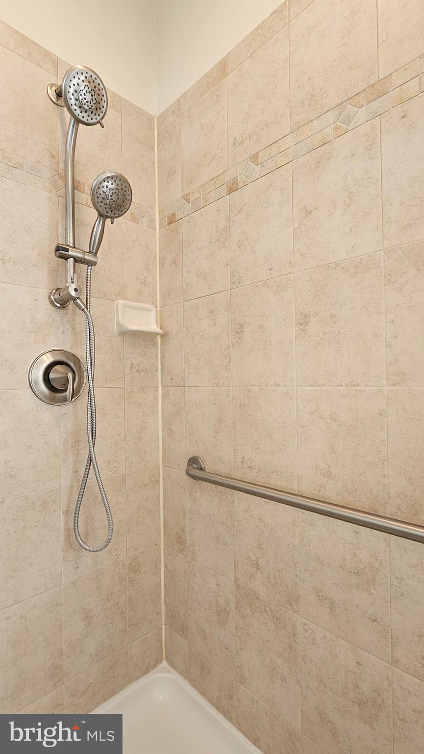 ST CHARLES SUB - HERITAGE - Residential Lease