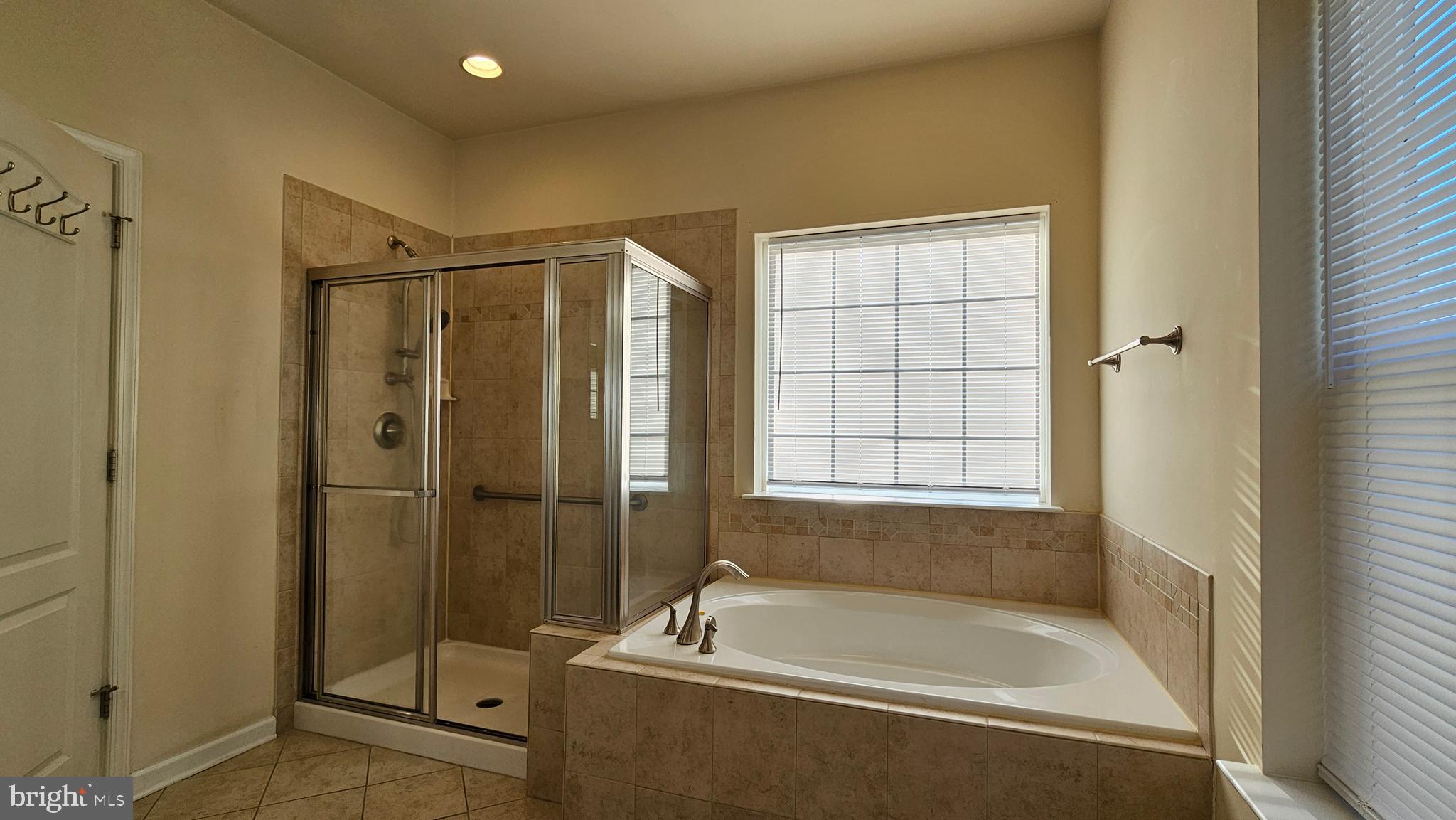 ST CHARLES SUB - HERITAGE - Residential Lease