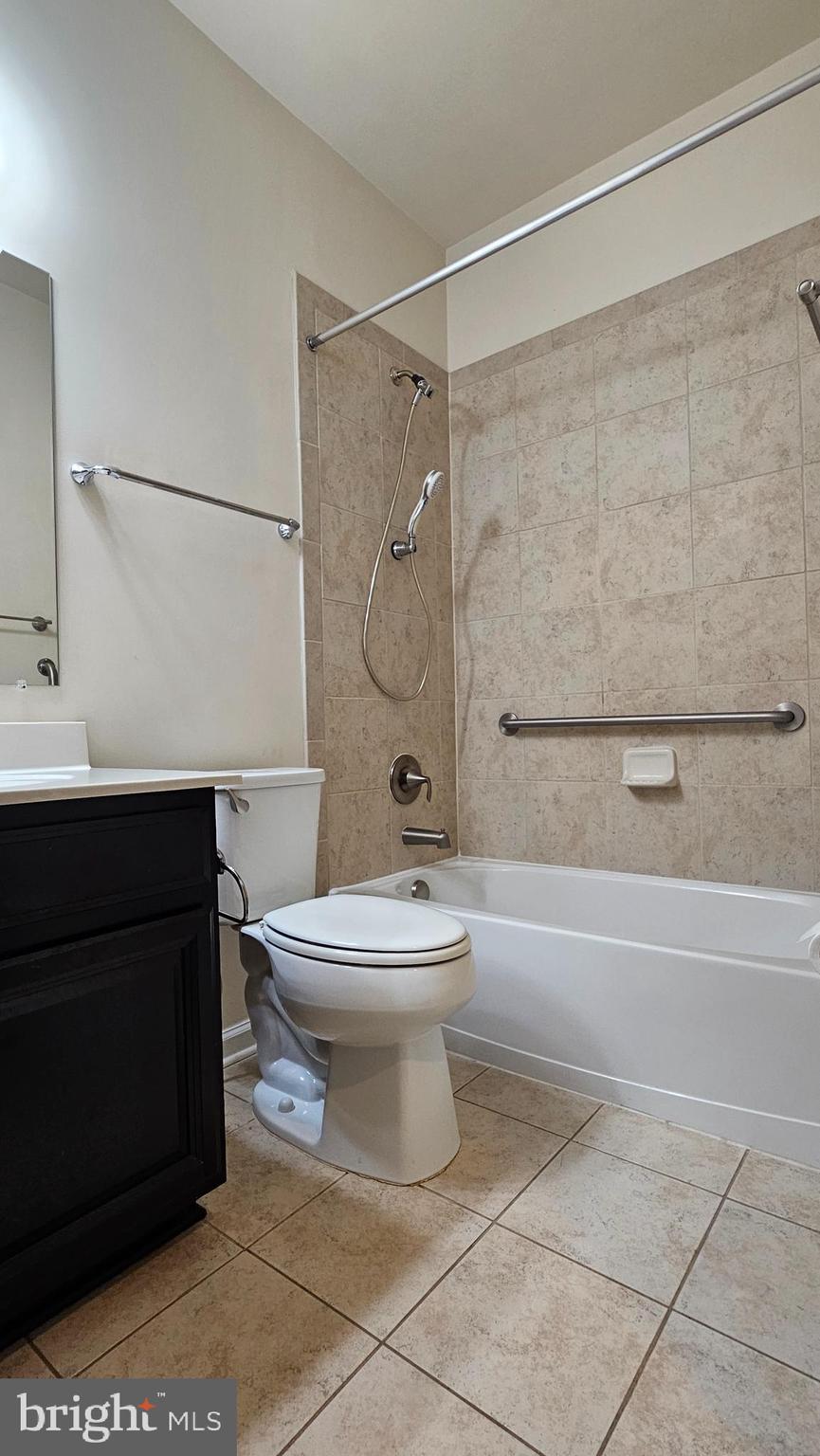 ST CHARLES SUB - HERITAGE - Residential Lease