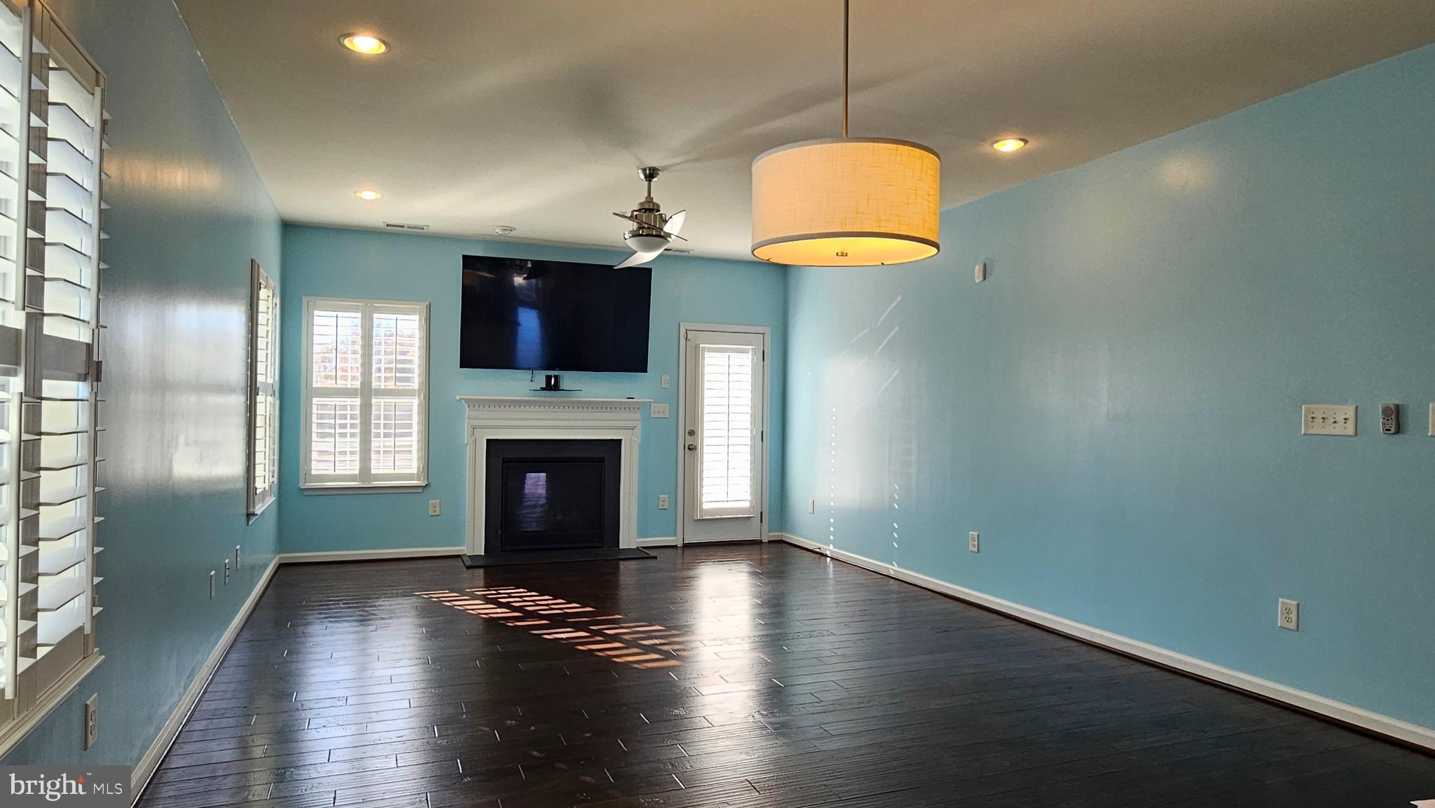 ST CHARLES SUB - HERITAGE - Residential Lease