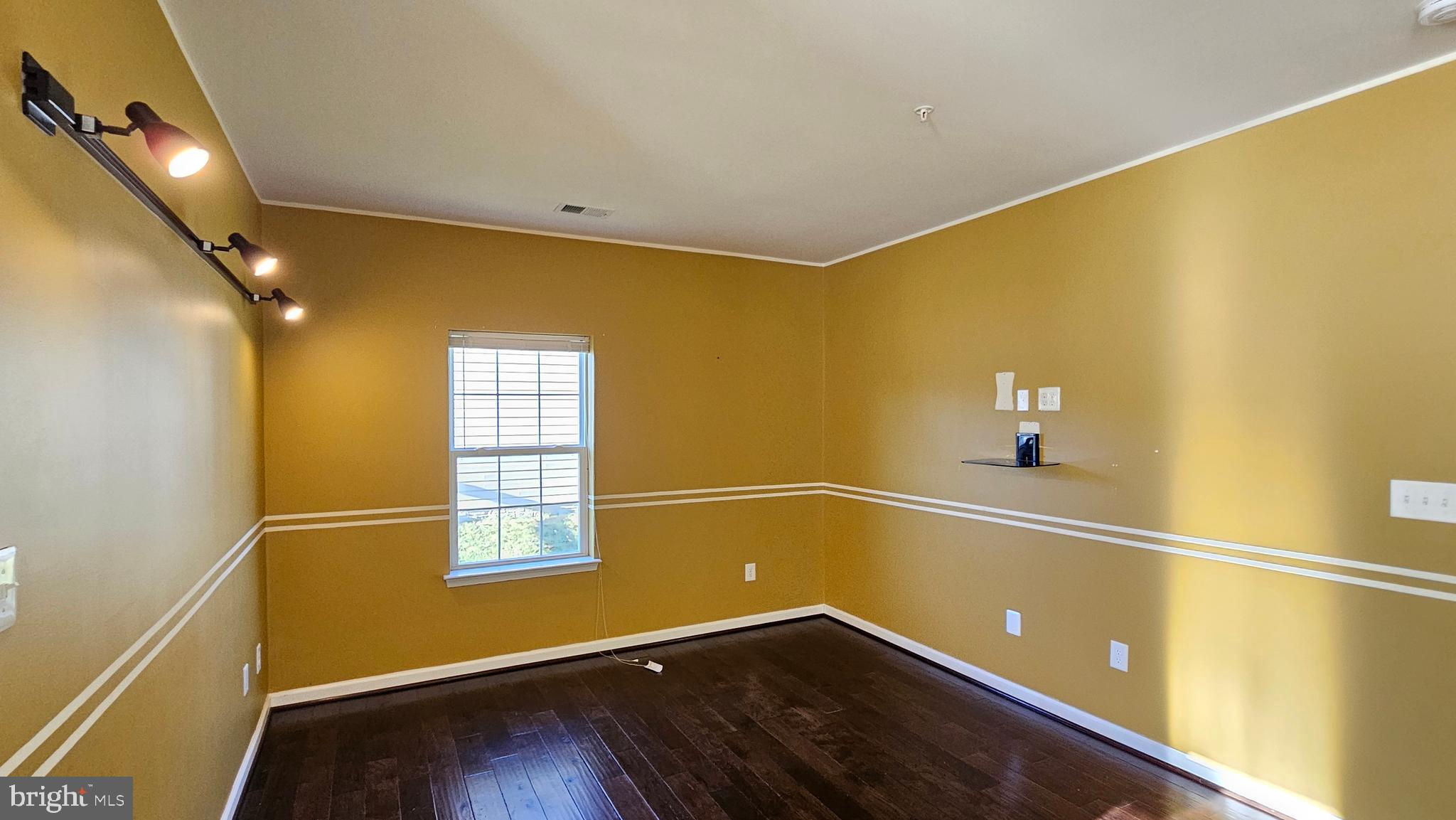 ST CHARLES SUB - HERITAGE - Residential Lease