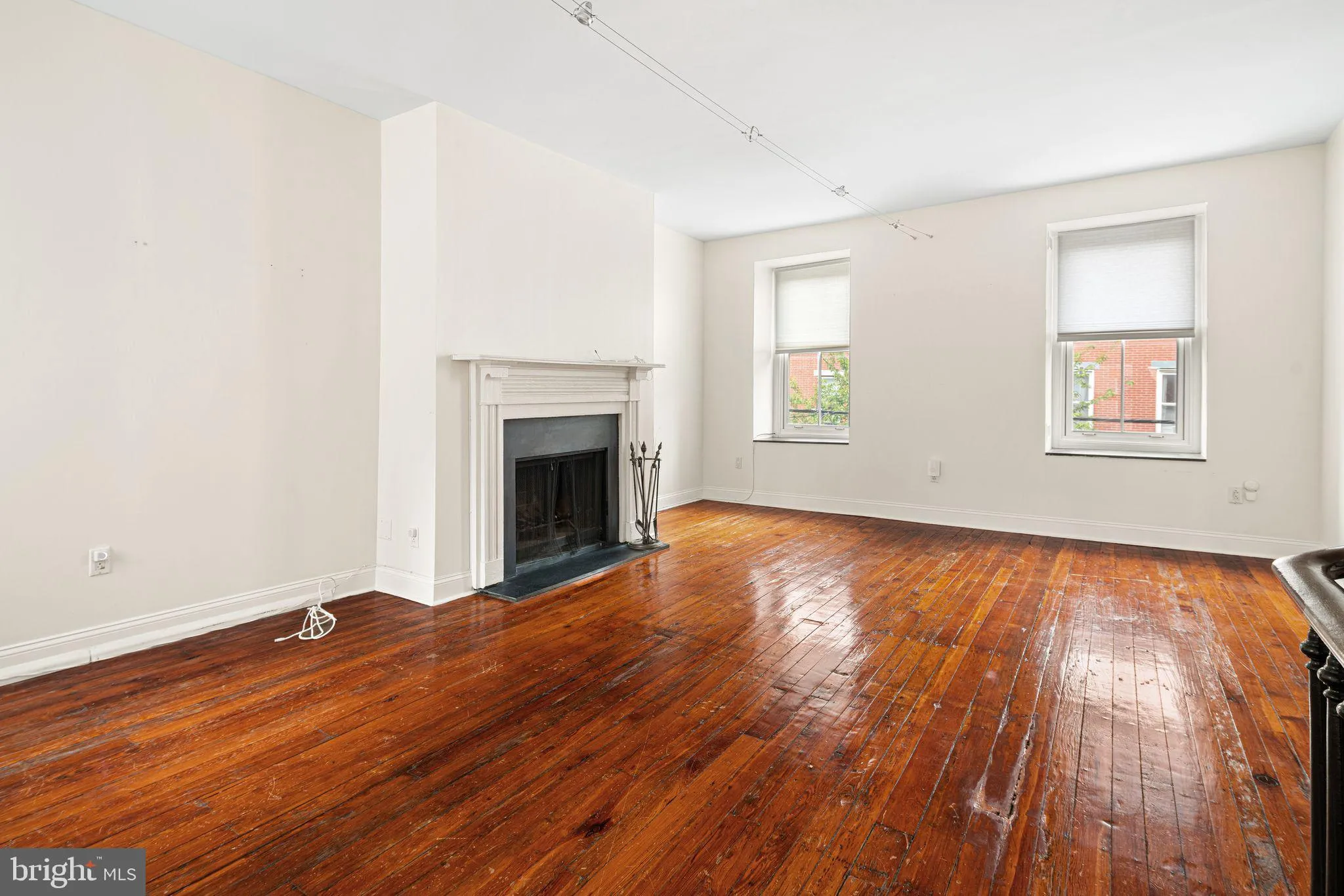 Philadelphia, Pennsylvania 19130, United States, 3 Bedrooms Bedrooms, ,1 BathroomBathrooms,Residential,Active,210319