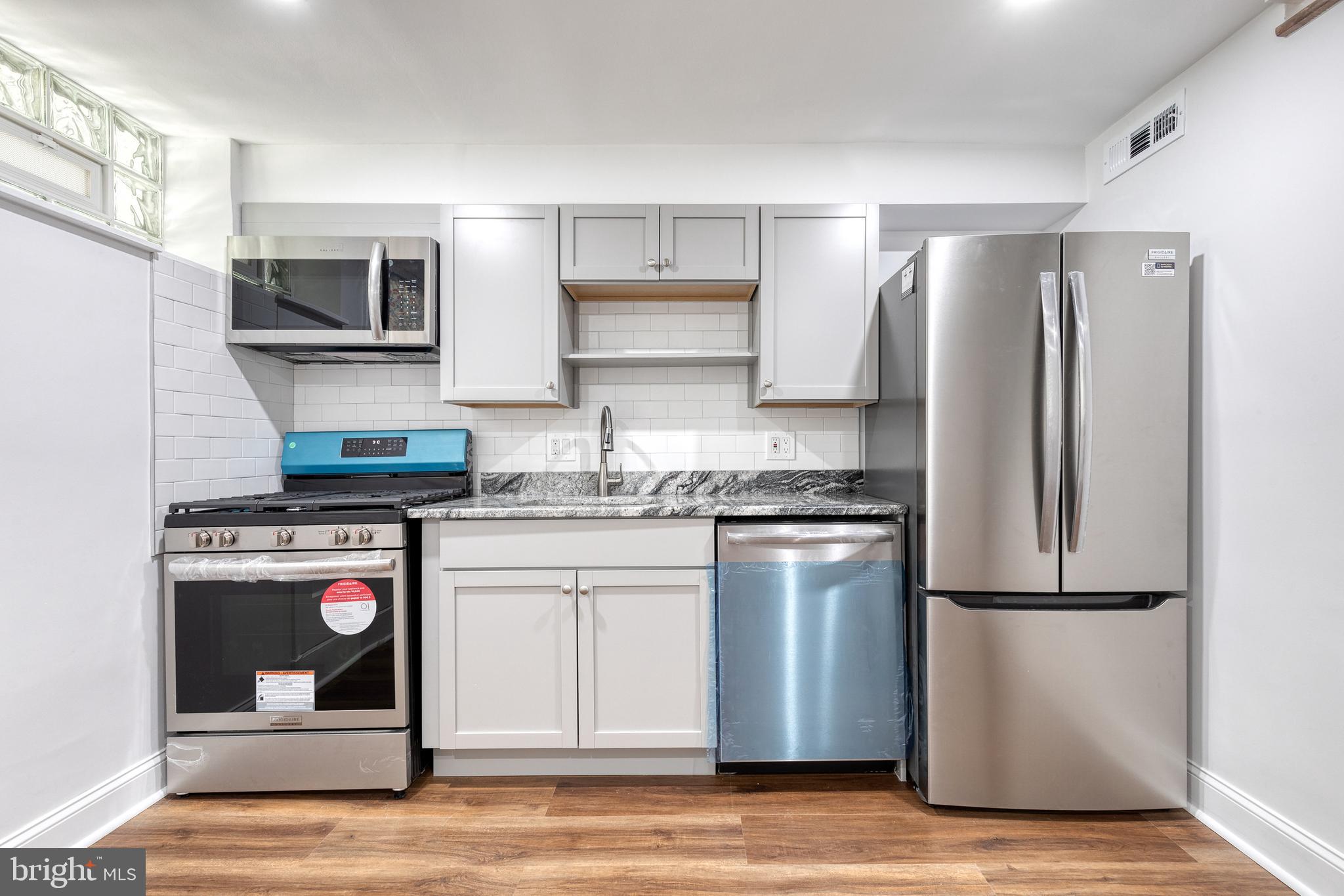 BELAIR-EDISON - Residential Lease