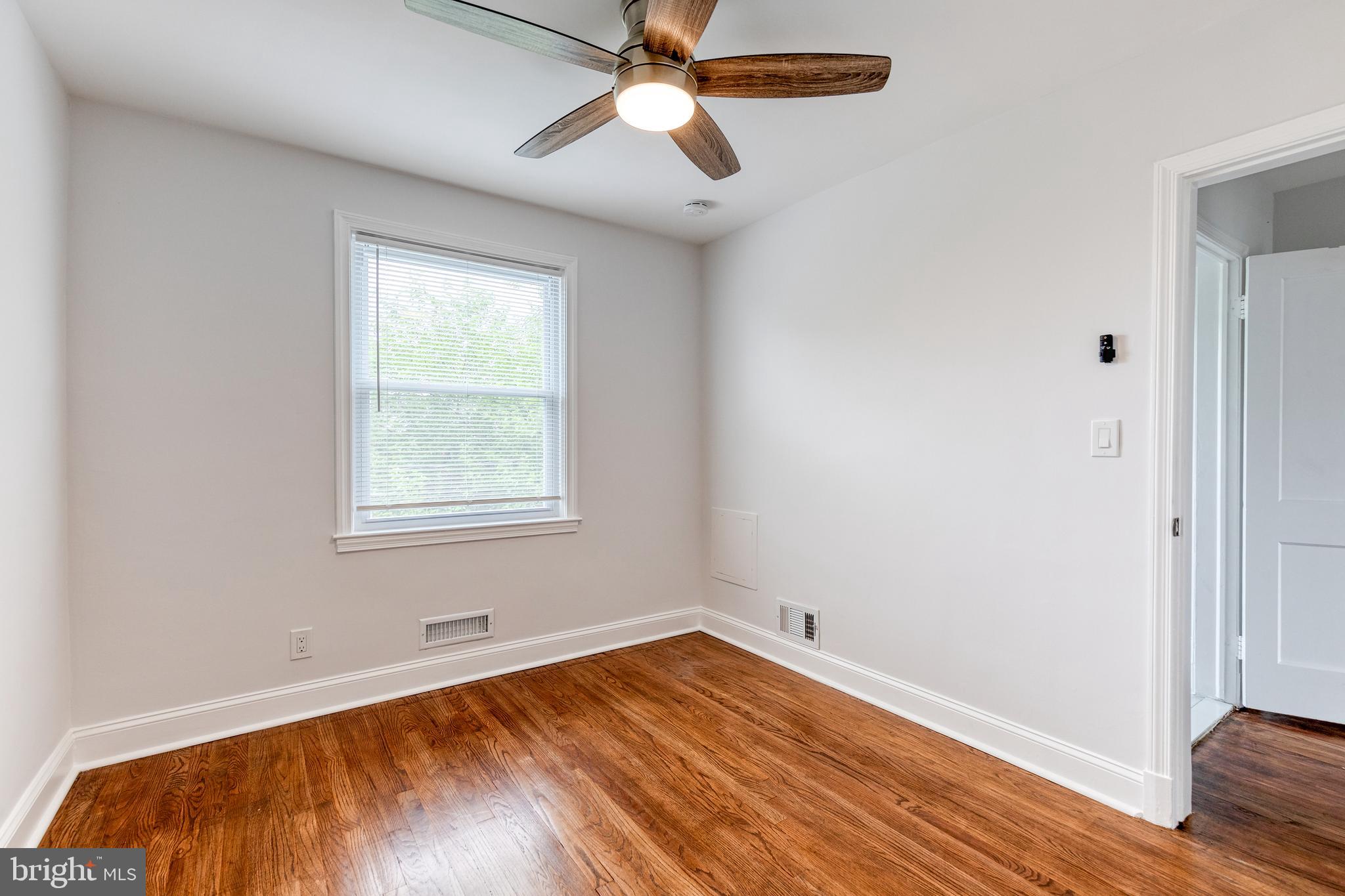 BELAIR-EDISON - Residential Lease