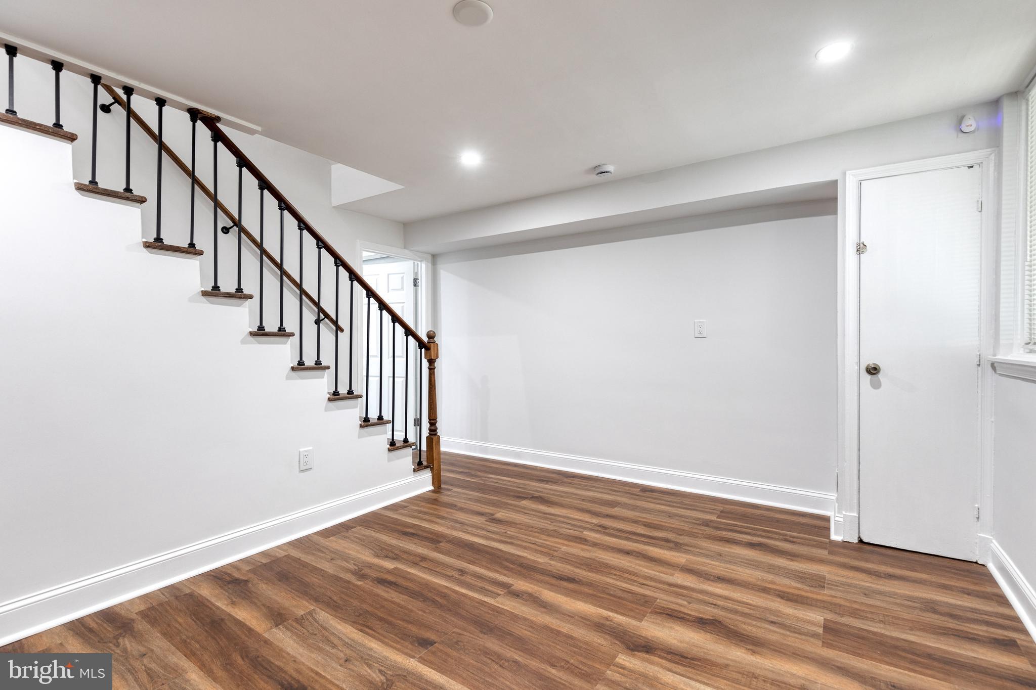 BELAIR-EDISON - Residential Lease