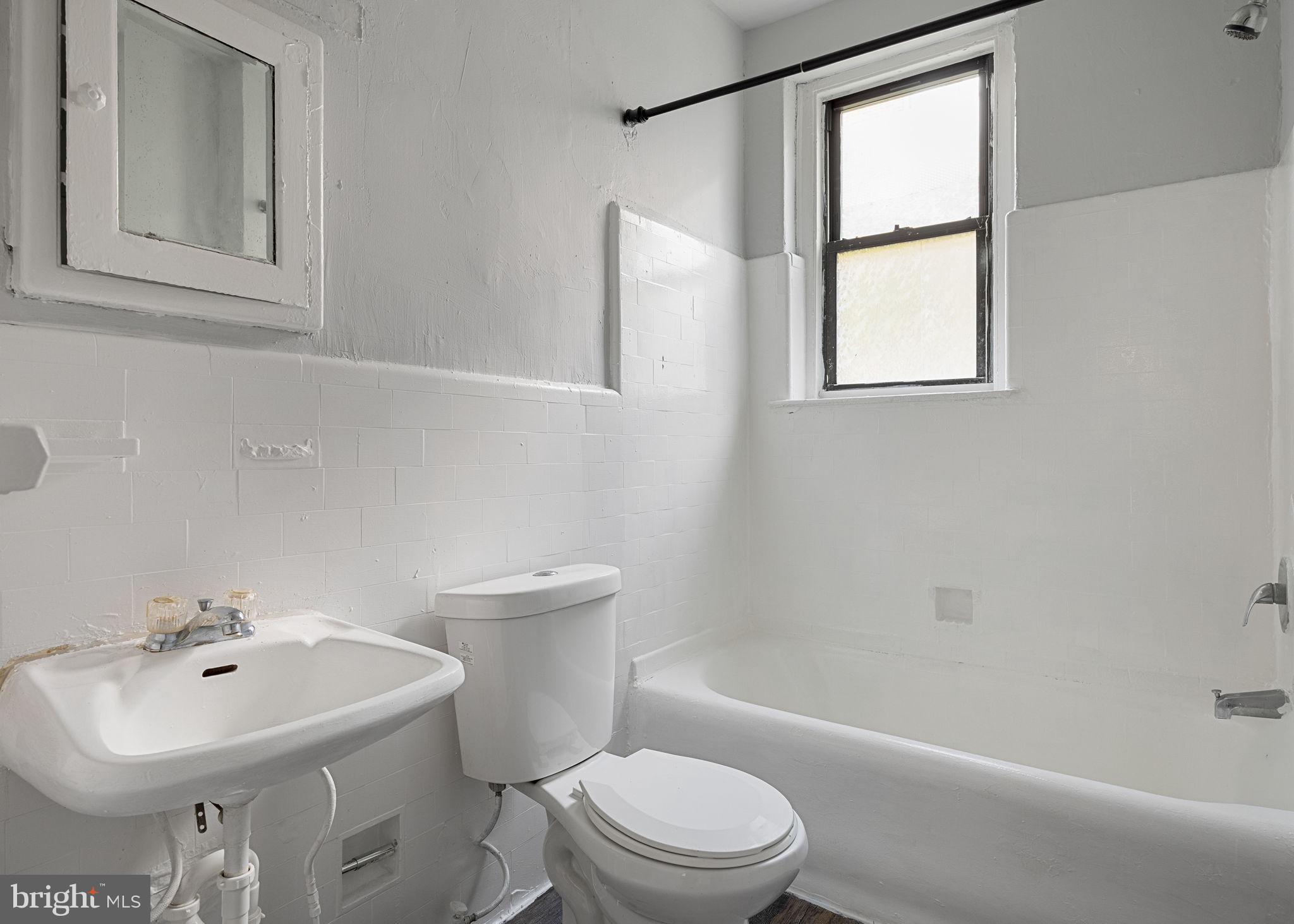 BYWOOD - Residential Lease