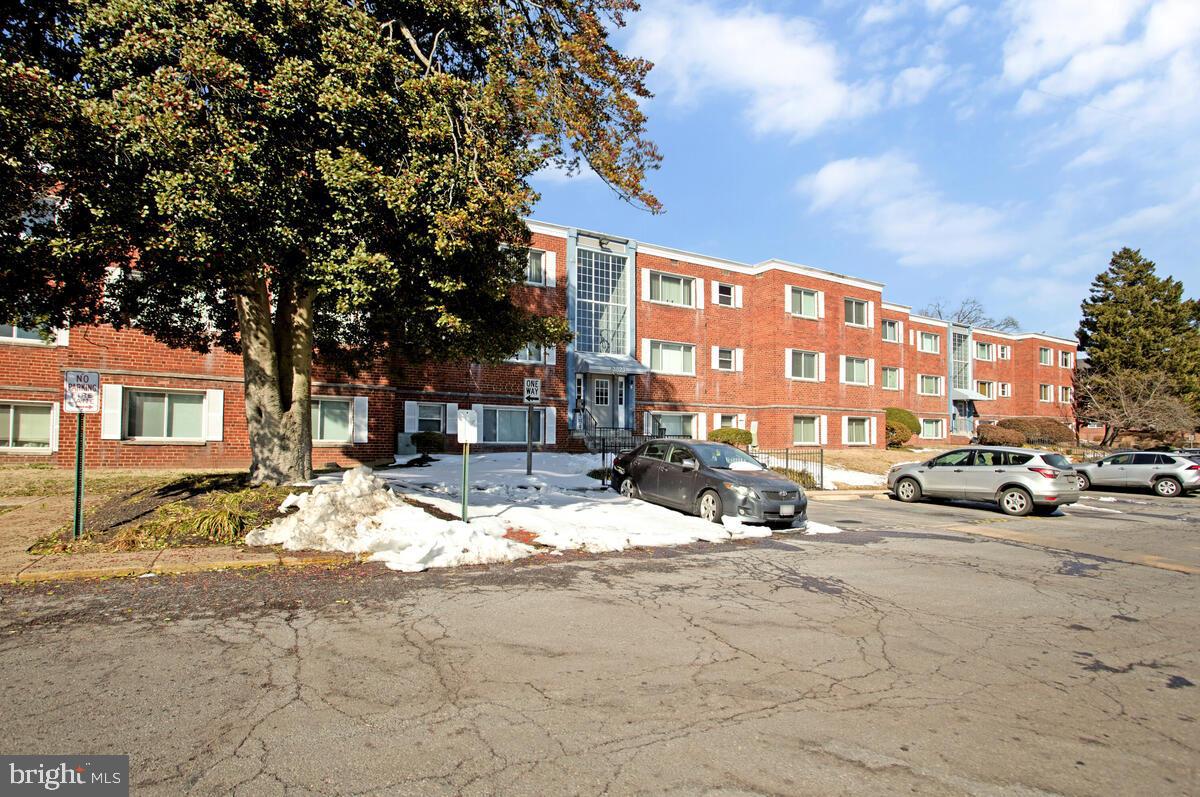 PARK PLACE CONDOMINIUMS - Residential