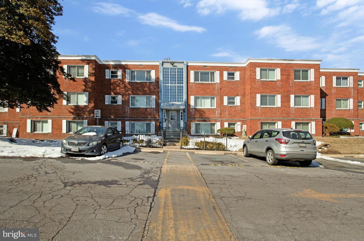 PARK PLACE CONDOMINIUMS - Residential