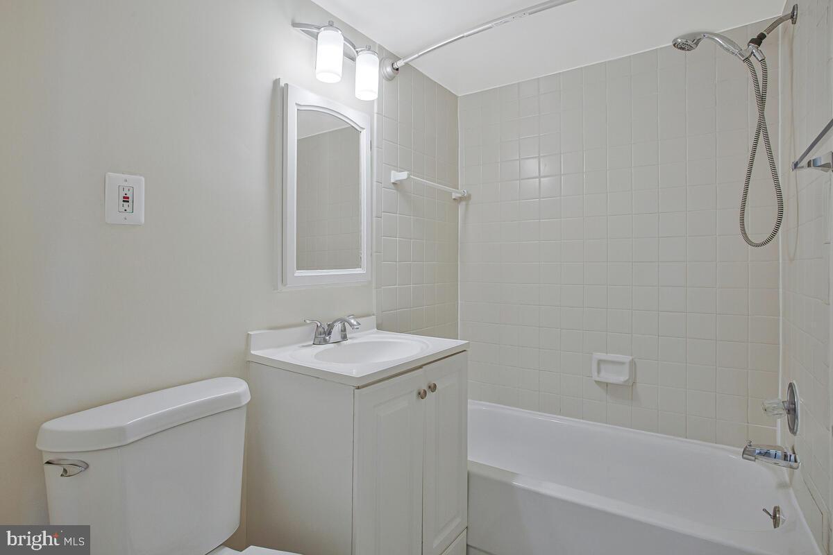 PARK PLACE CONDOMINIUMS - Residential