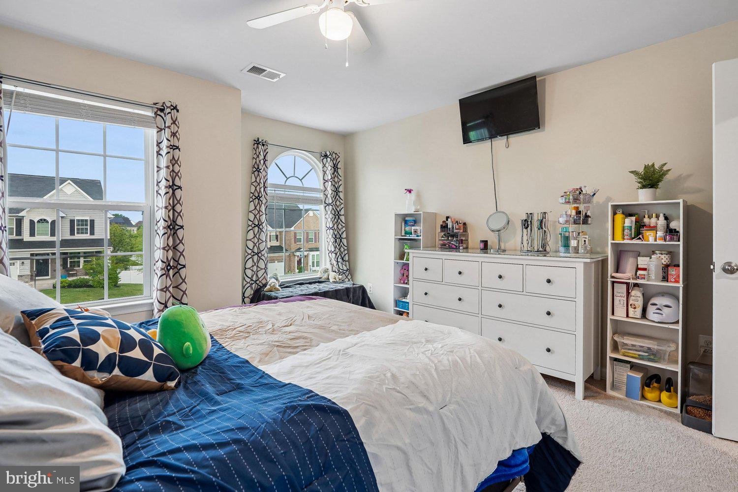 HOADLY MANOR ESTATES - Residential