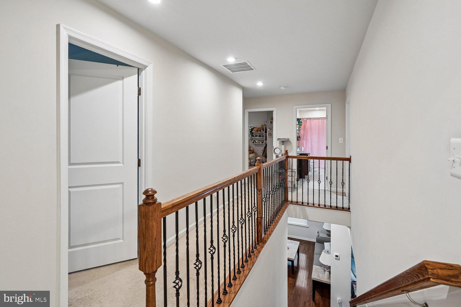 HOADLY MANOR ESTATES - Residential