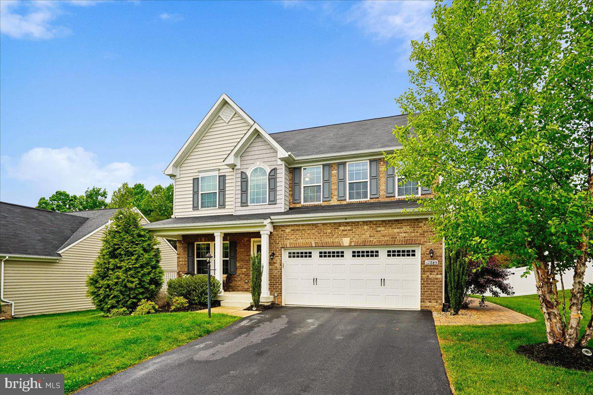 HOADLY MANOR ESTATES - Residential