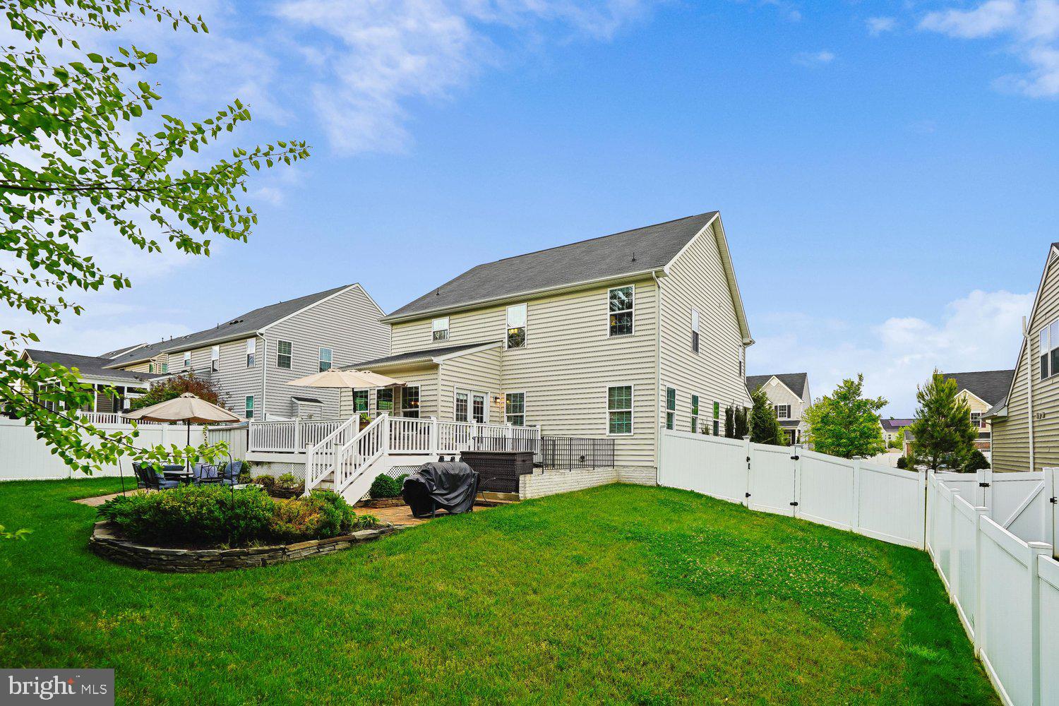 HOADLY MANOR ESTATES - Residential