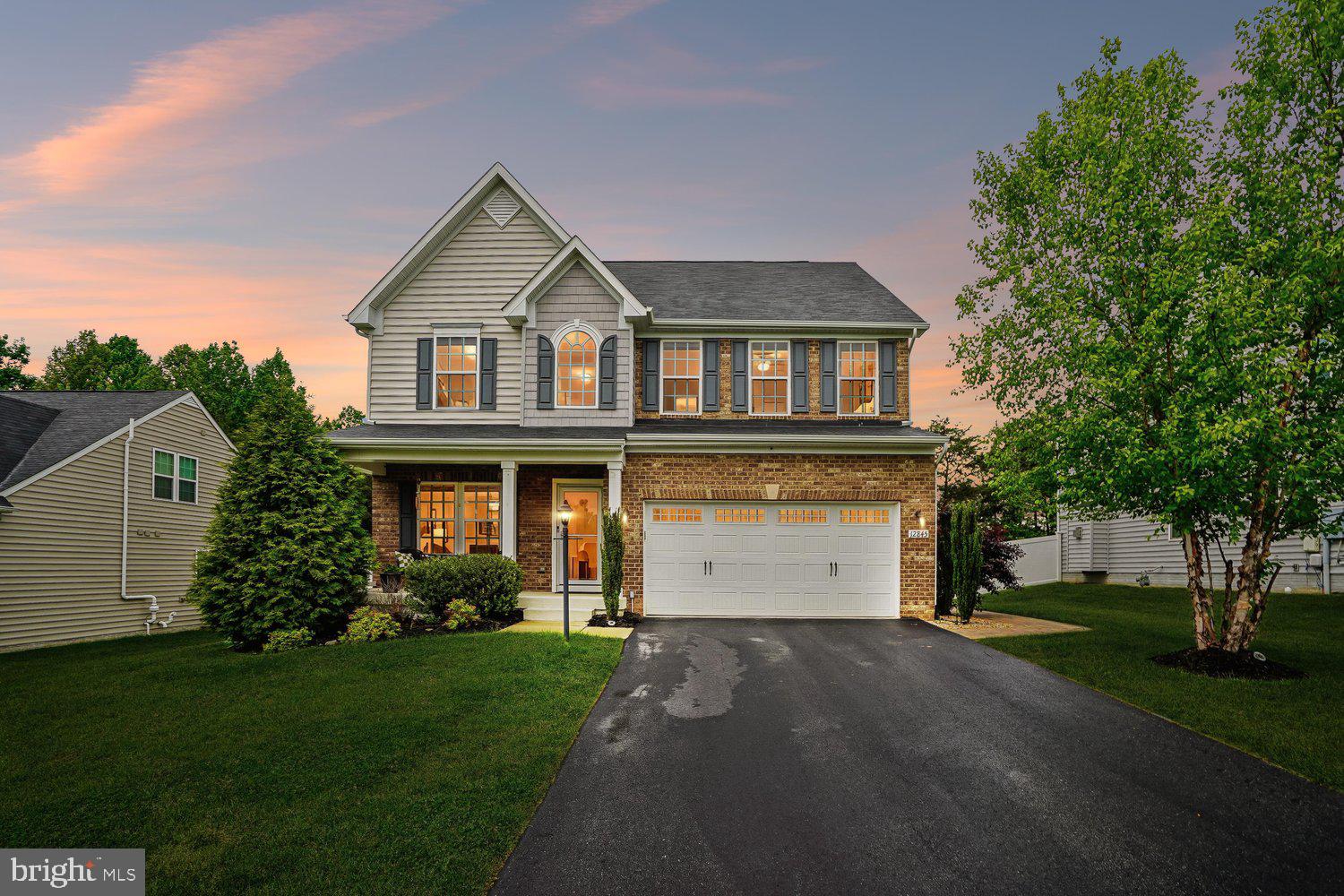 HOADLY MANOR ESTATES - Residential