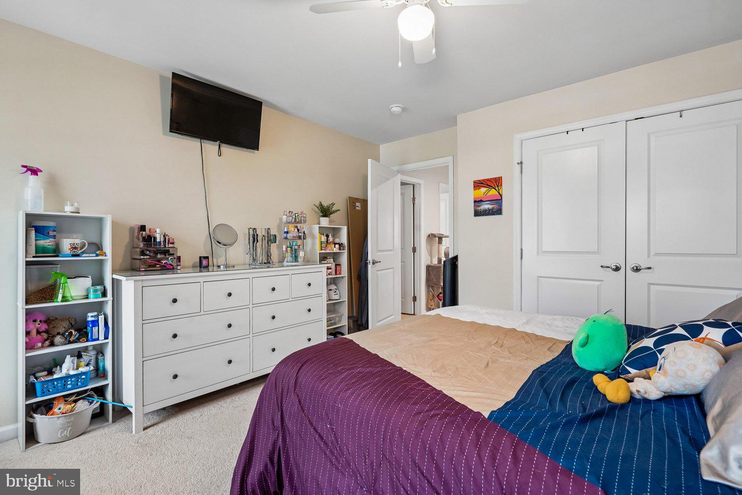 HOADLY MANOR ESTATES - Residential