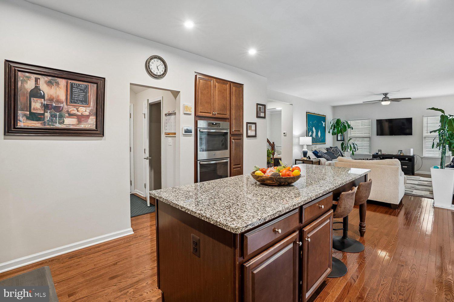 HOADLY MANOR ESTATES - Residential