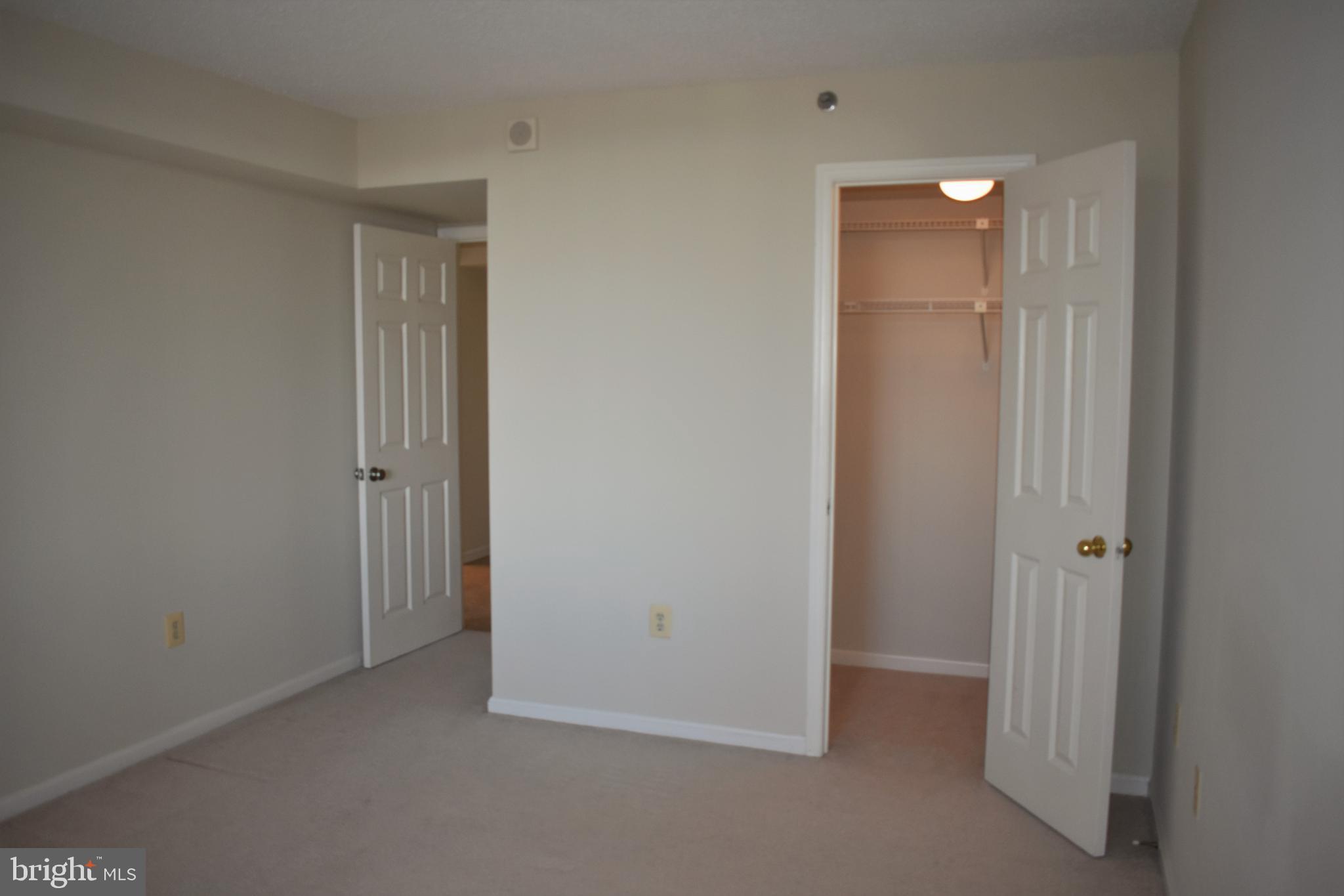 GROSVENOR - Residential Lease