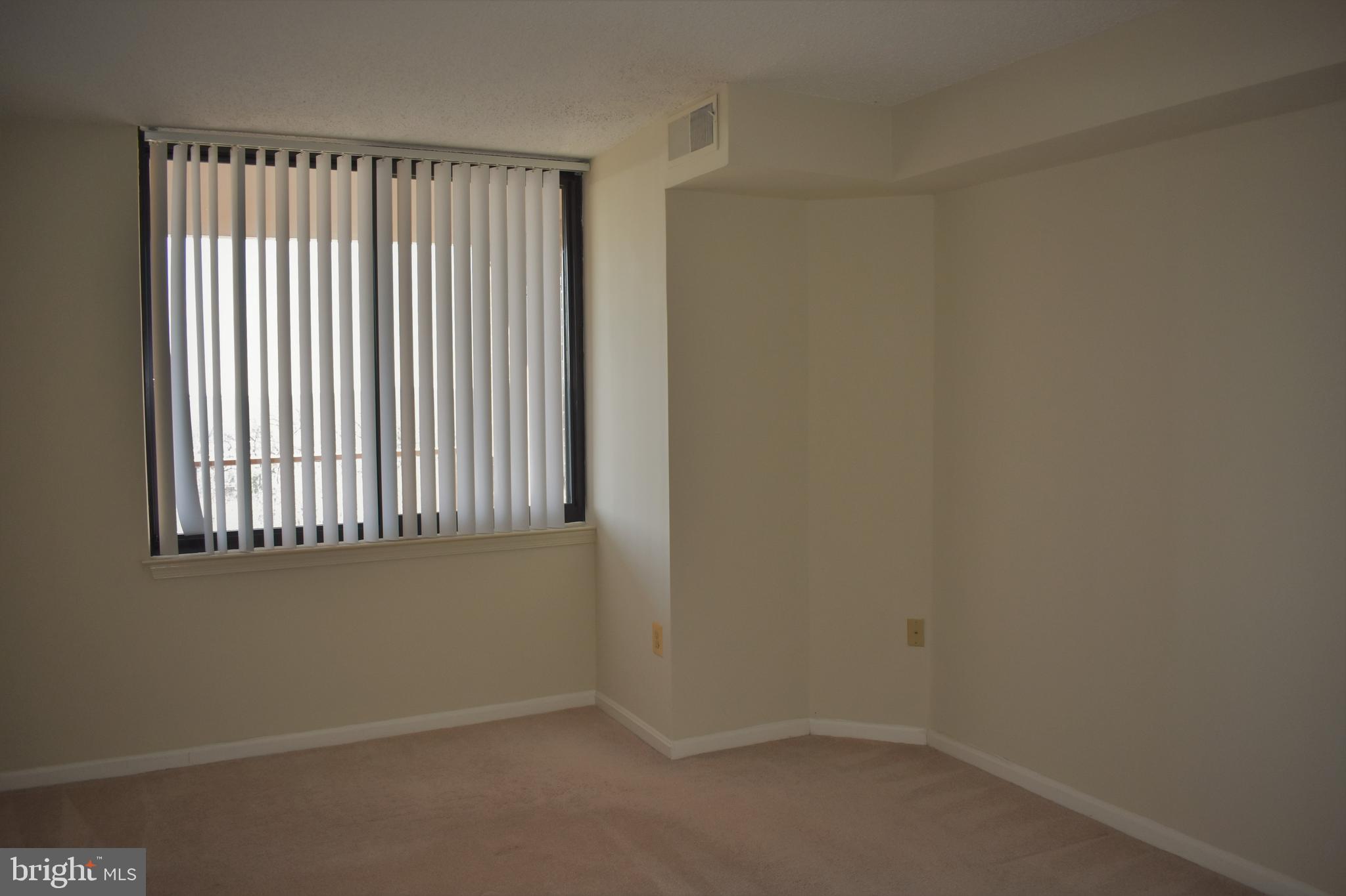 GROSVENOR - Residential Lease