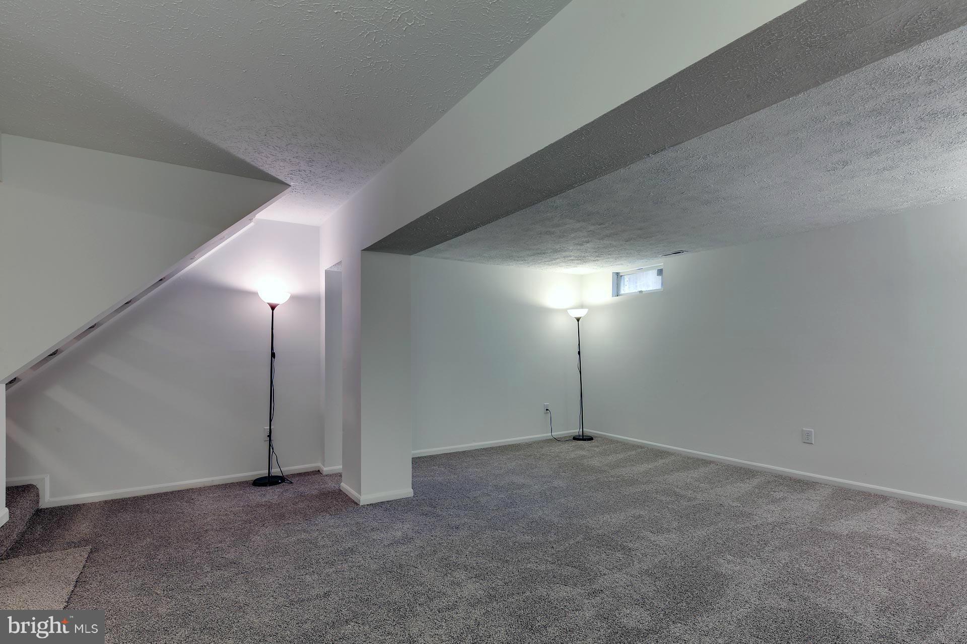 BEECH CREEK - Residential