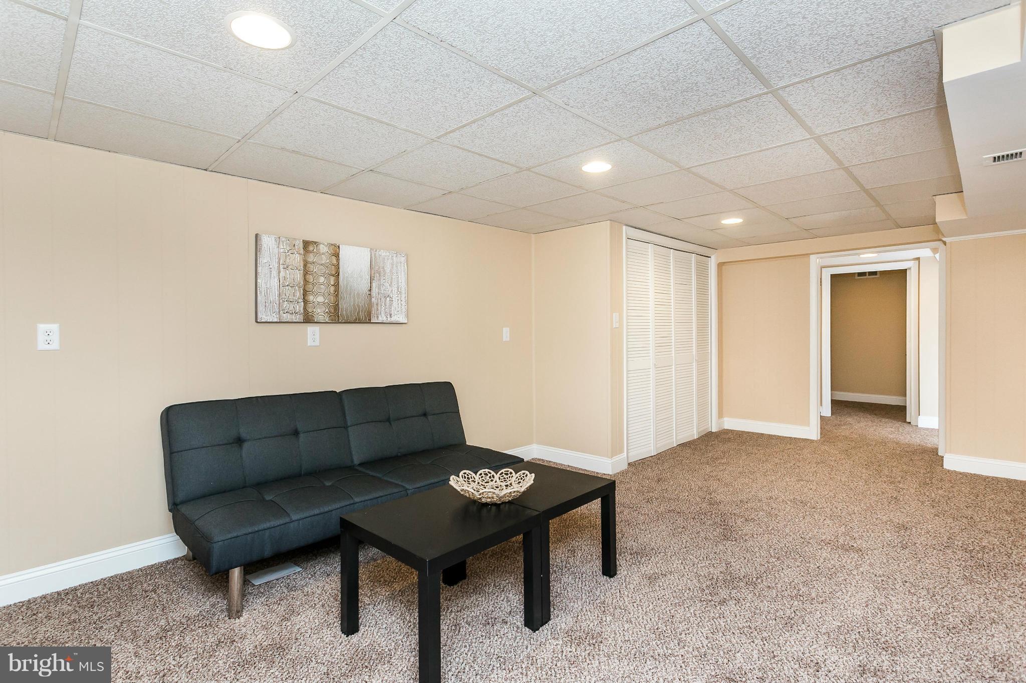 WHITE MARSH - Residential