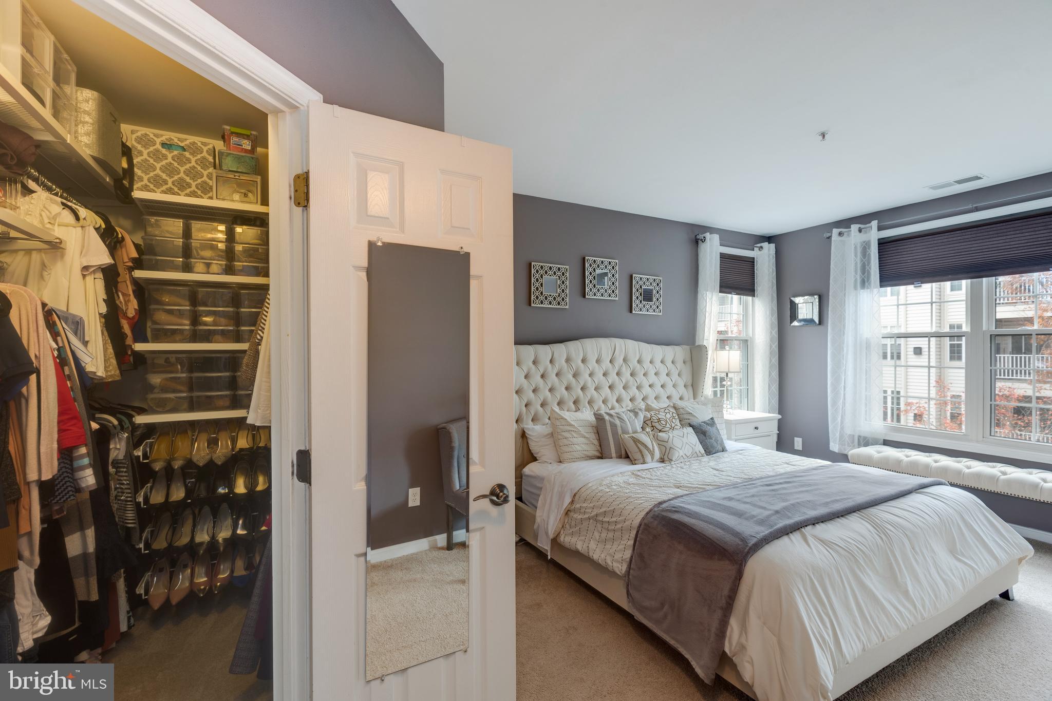 THE MANORS AT STONEGATE - Residential