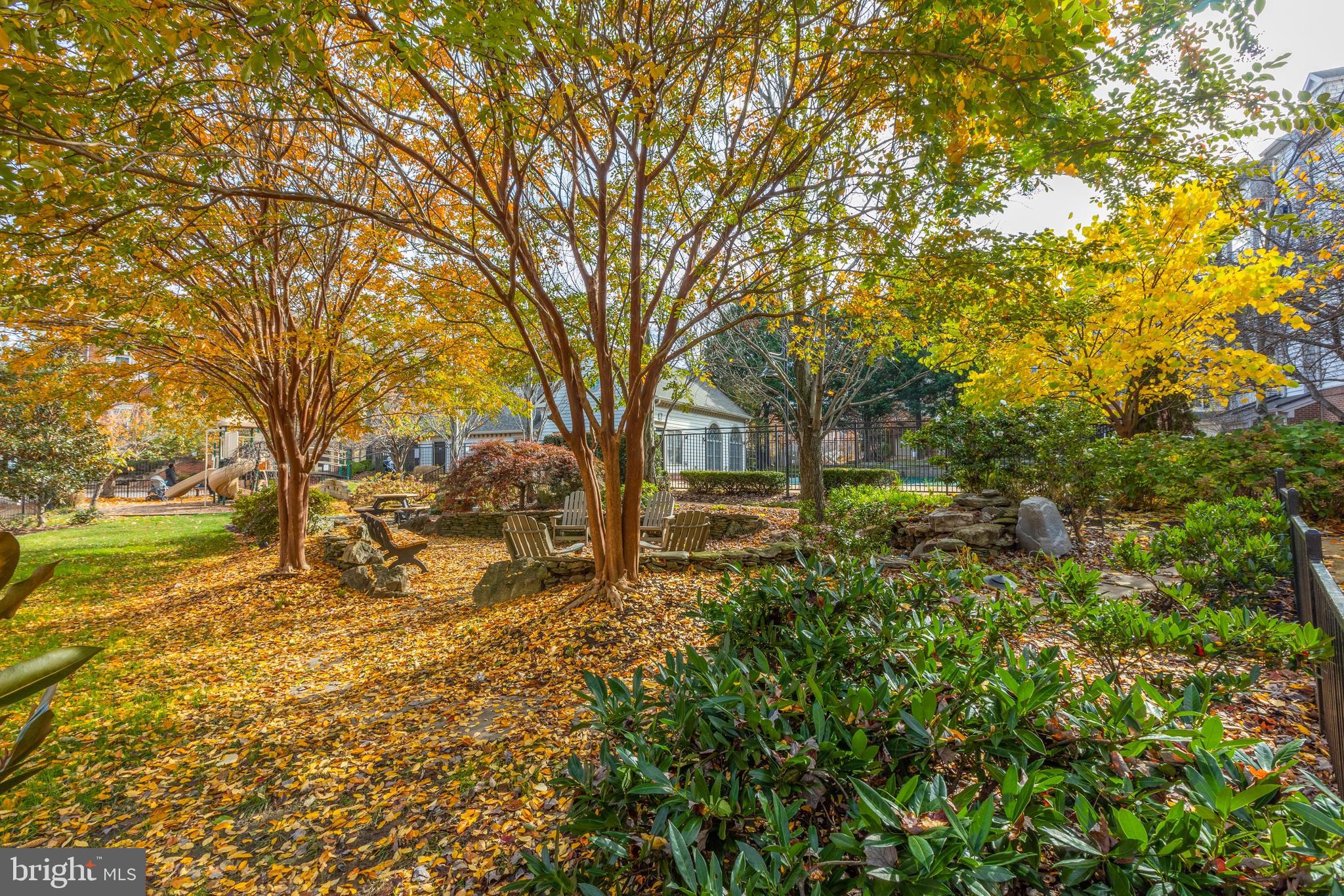 THE MANORS AT STONEGATE - Residential