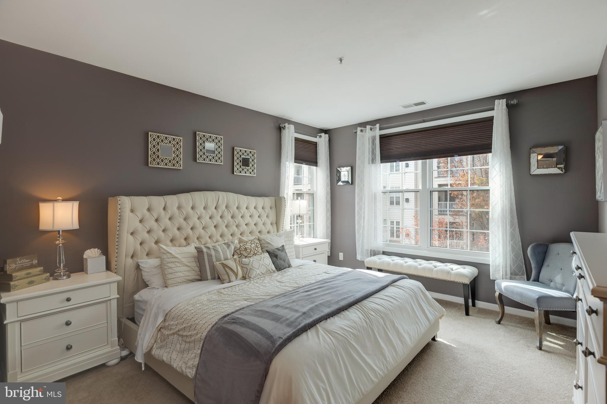 THE MANORS AT STONEGATE - Residential