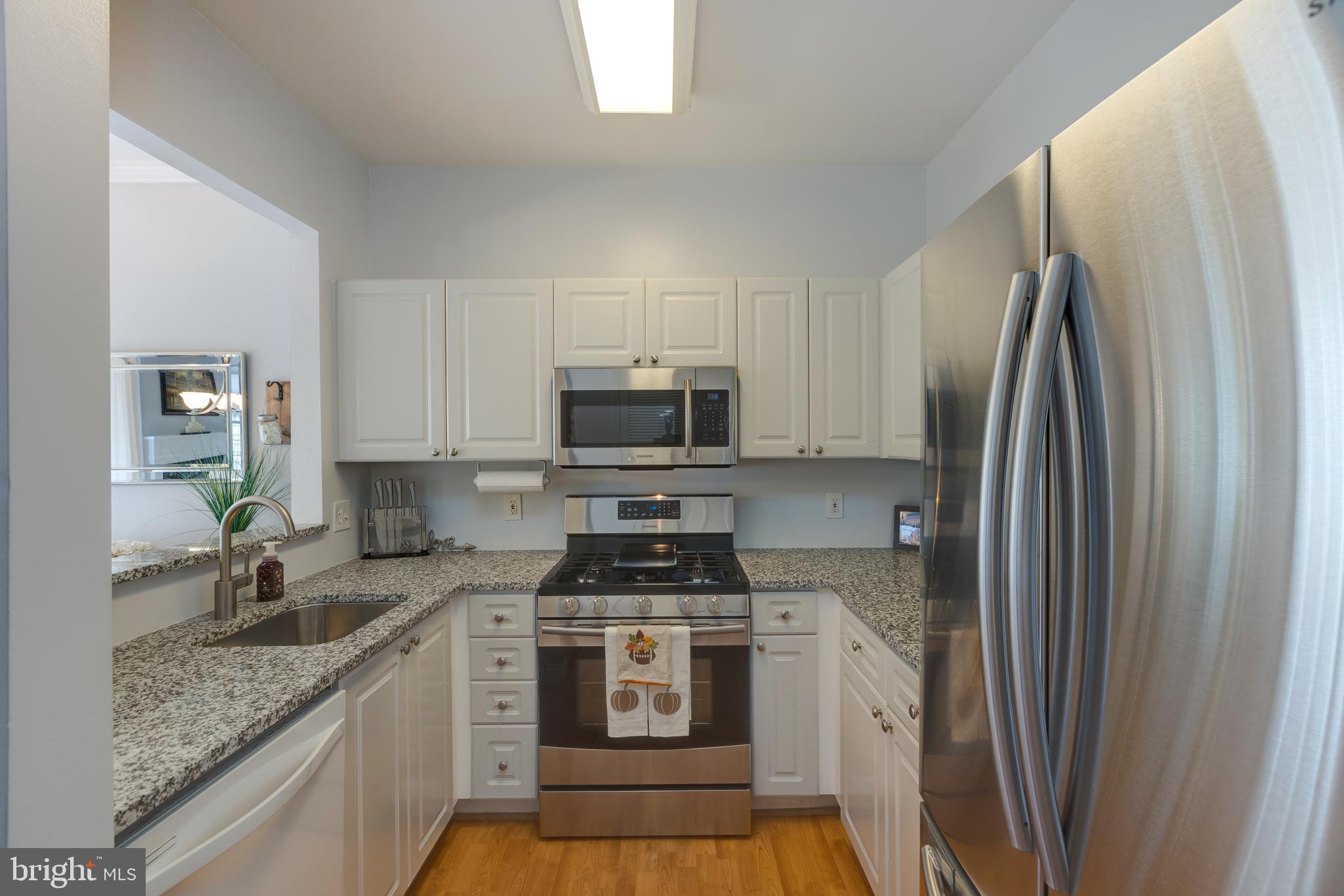 THE MANORS AT STONEGATE - Residential