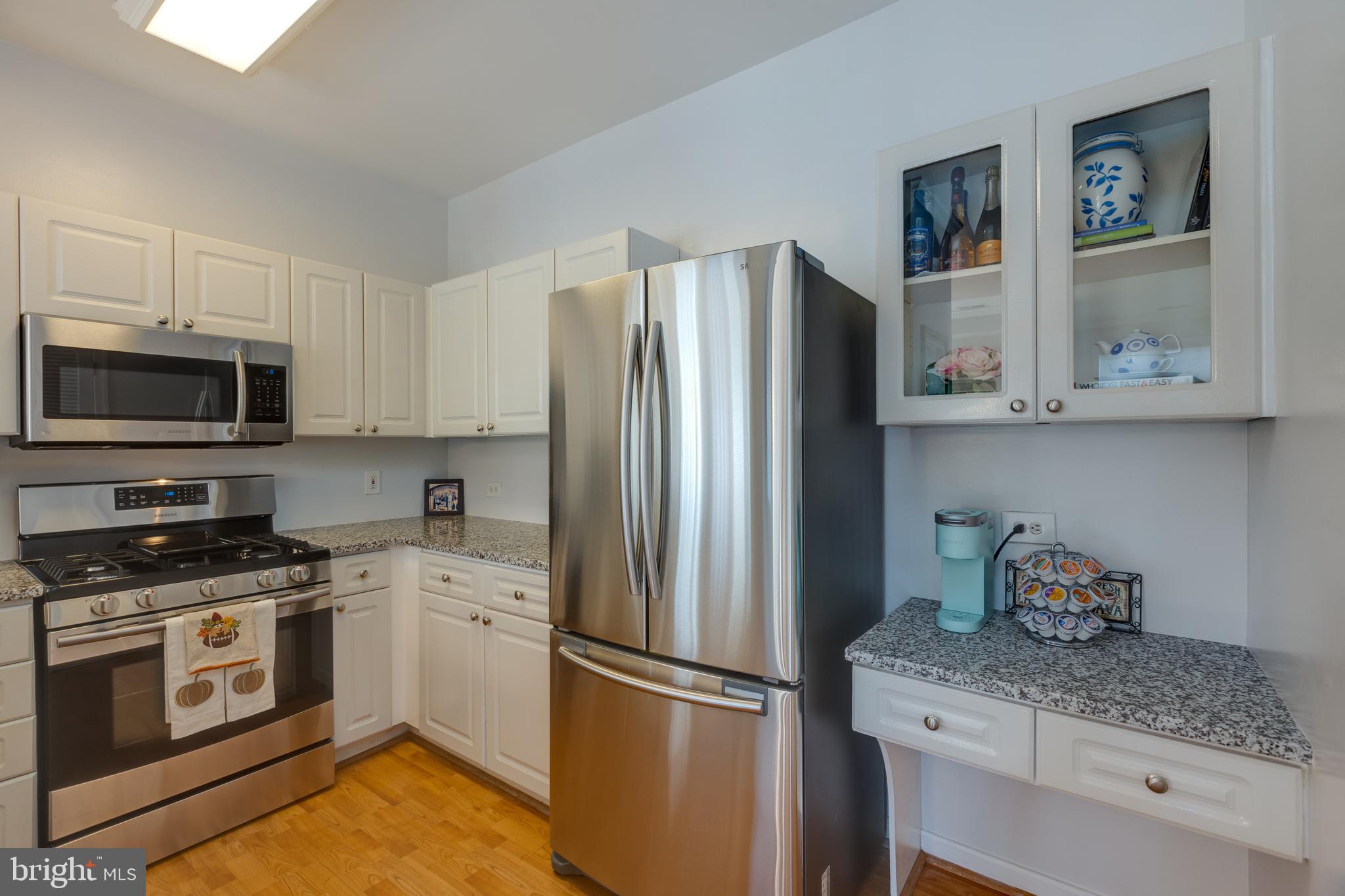 THE MANORS AT STONEGATE - Residential