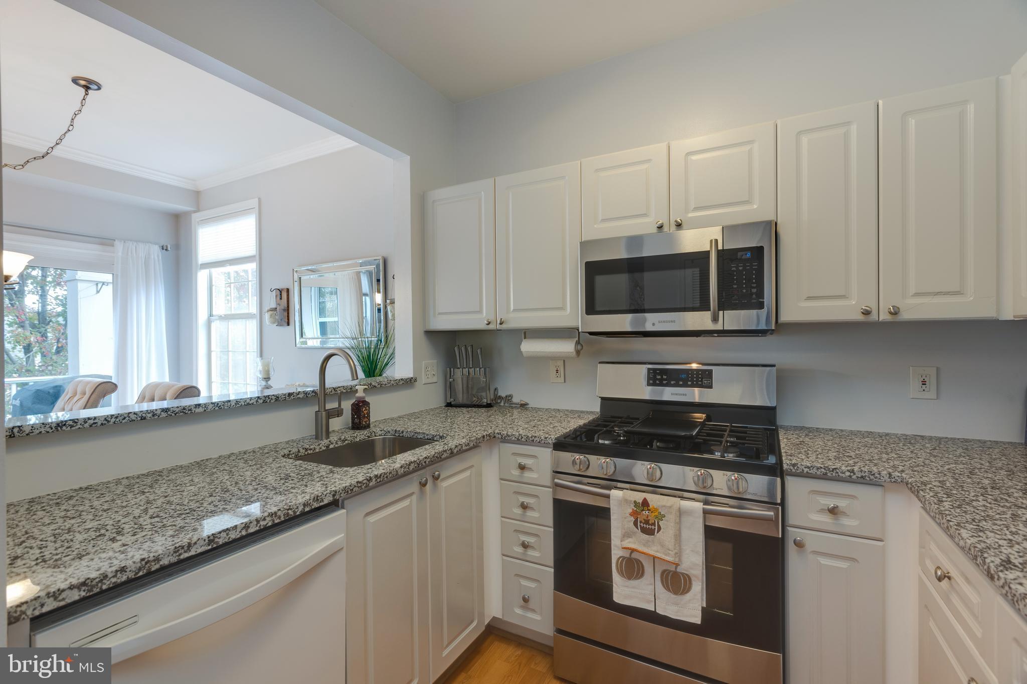 THE MANORS AT STONEGATE - Residential