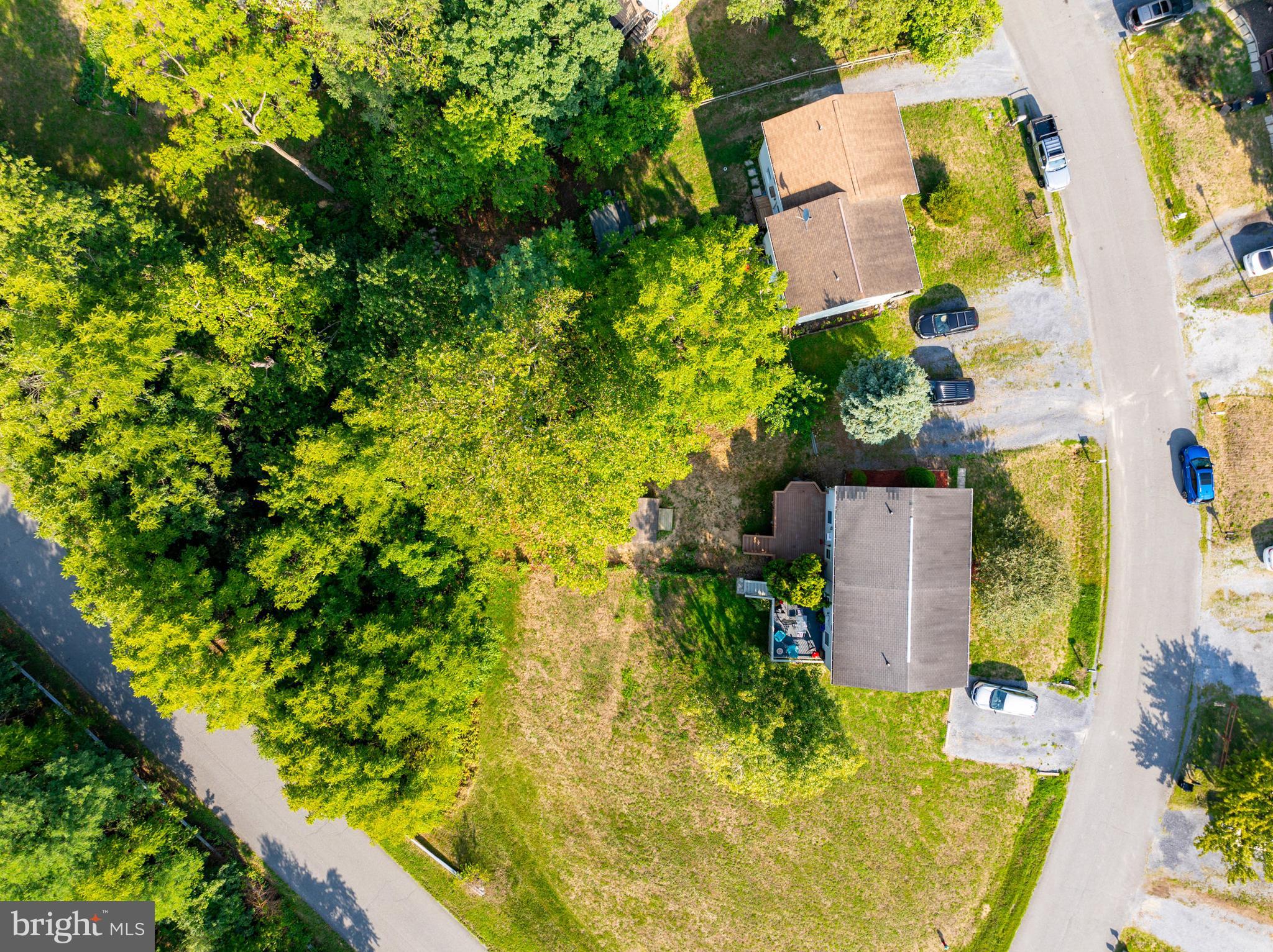 LAKERIDGE - Residential