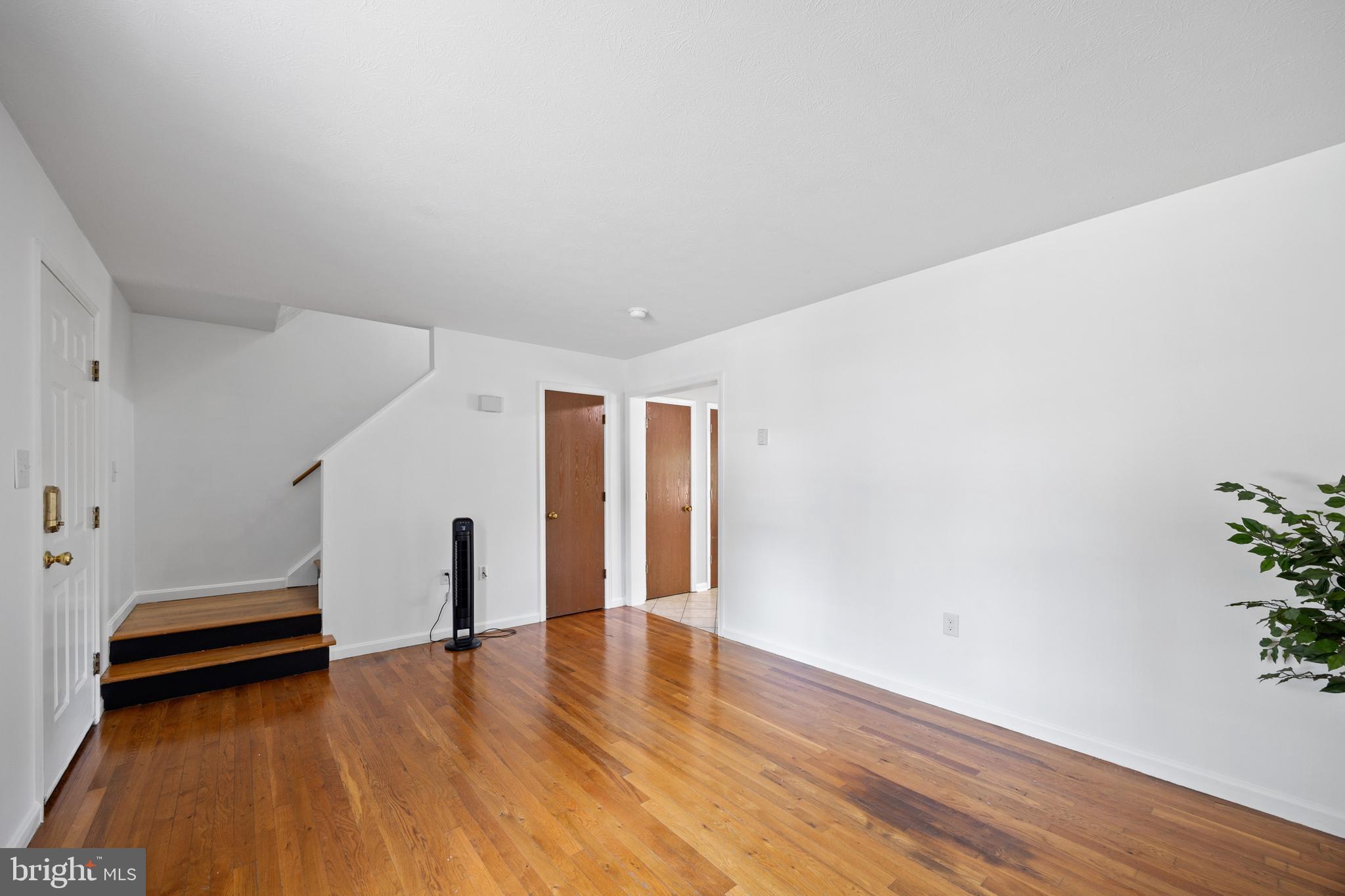 LAKERIDGE - Residential