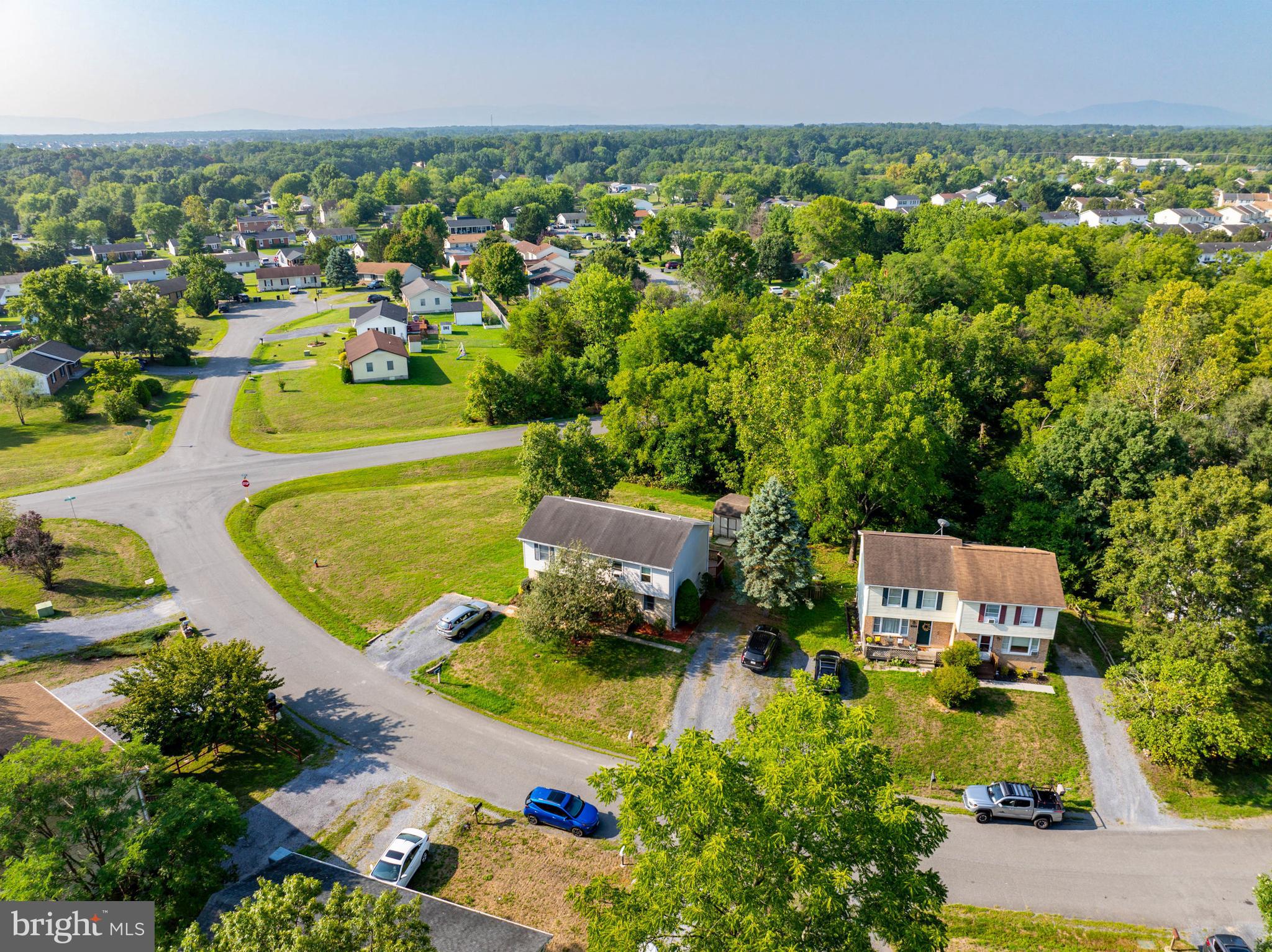 LAKERIDGE - Residential