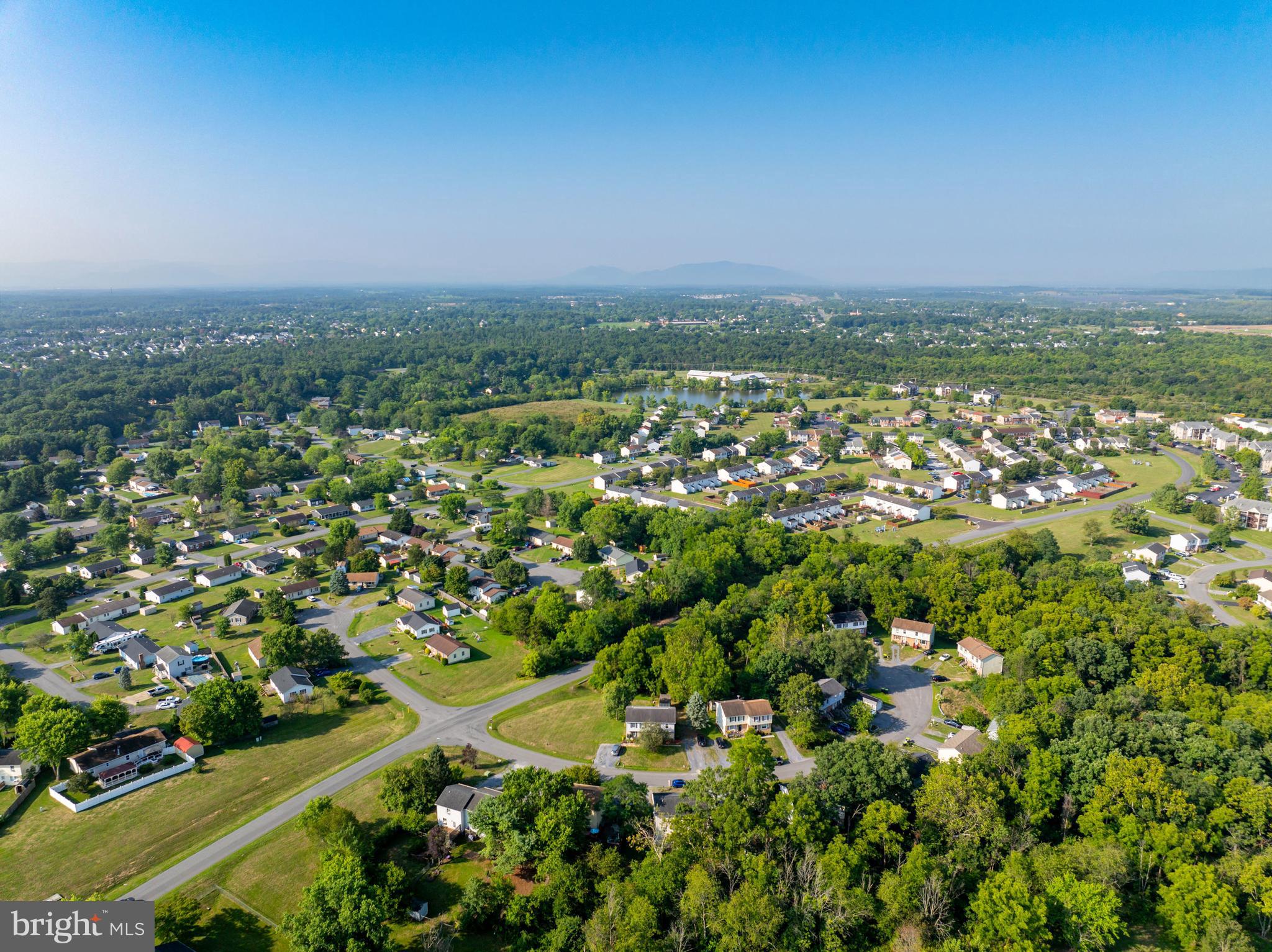 LAKERIDGE - Residential