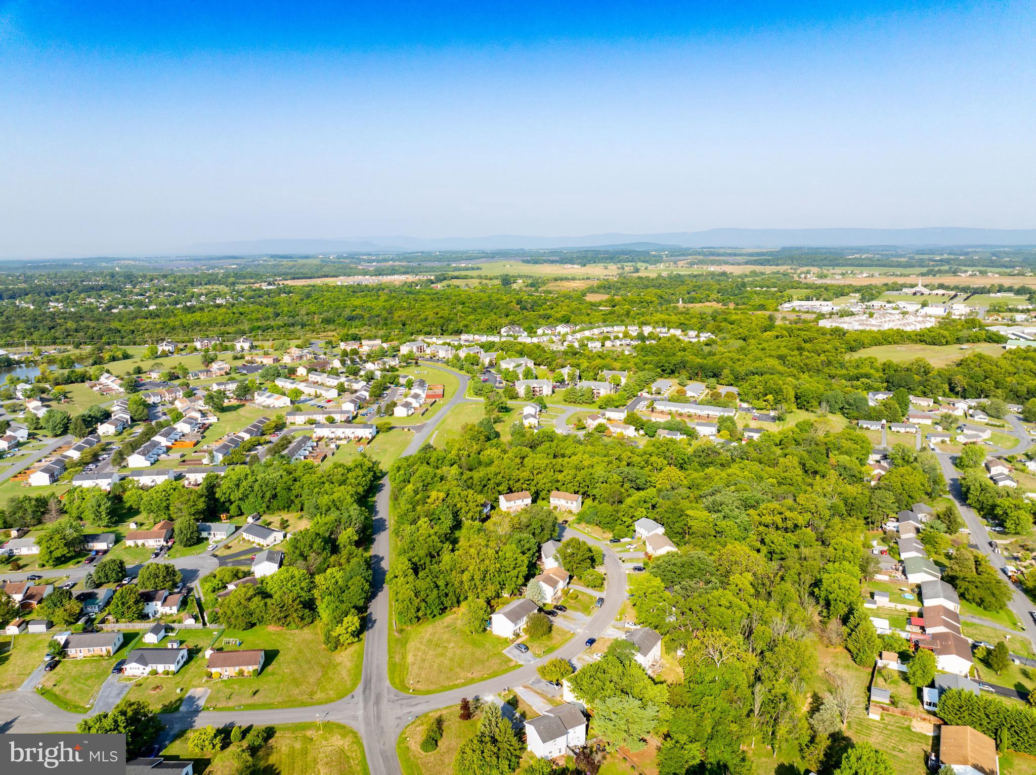 LAKERIDGE - Residential