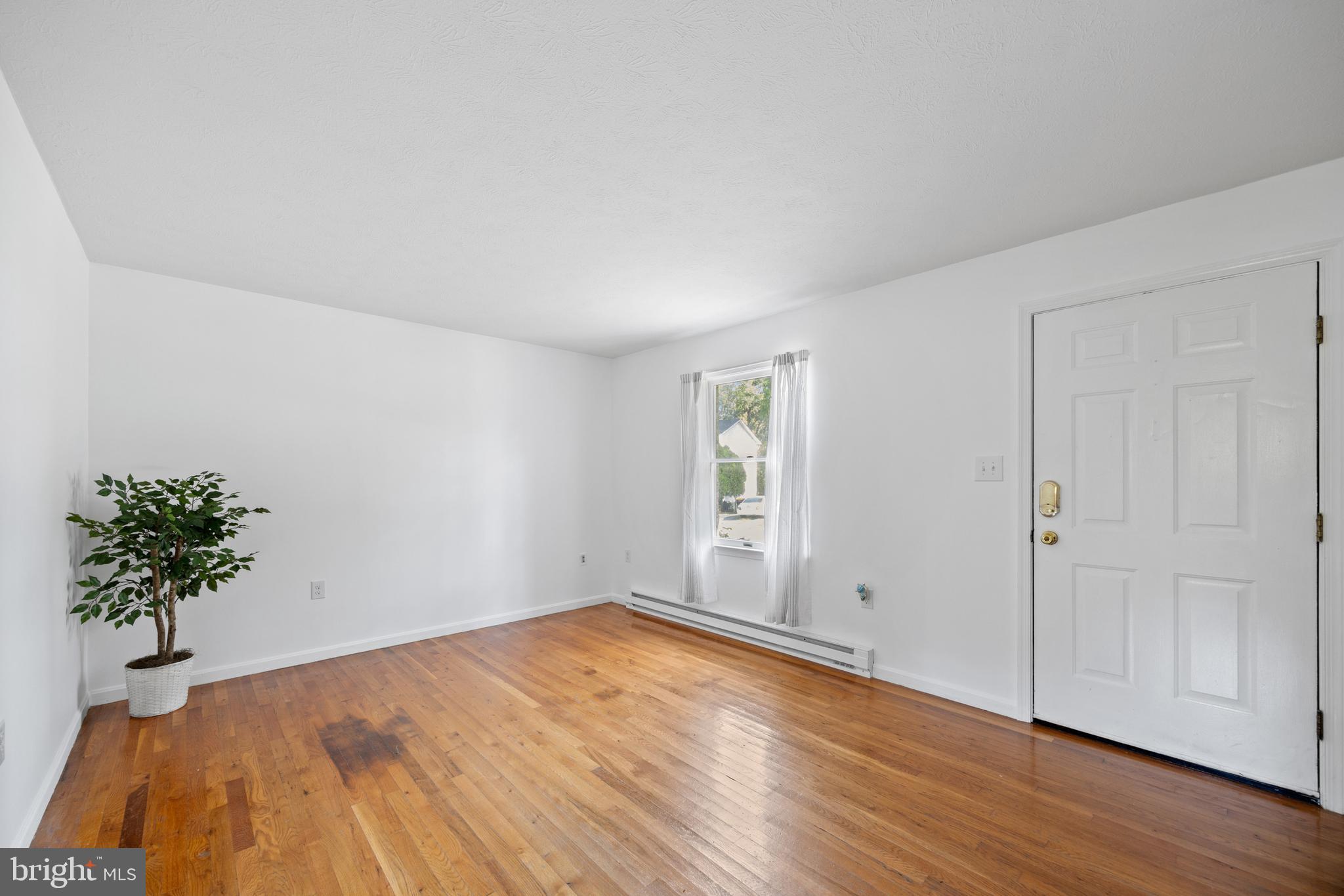 LAKERIDGE - Residential