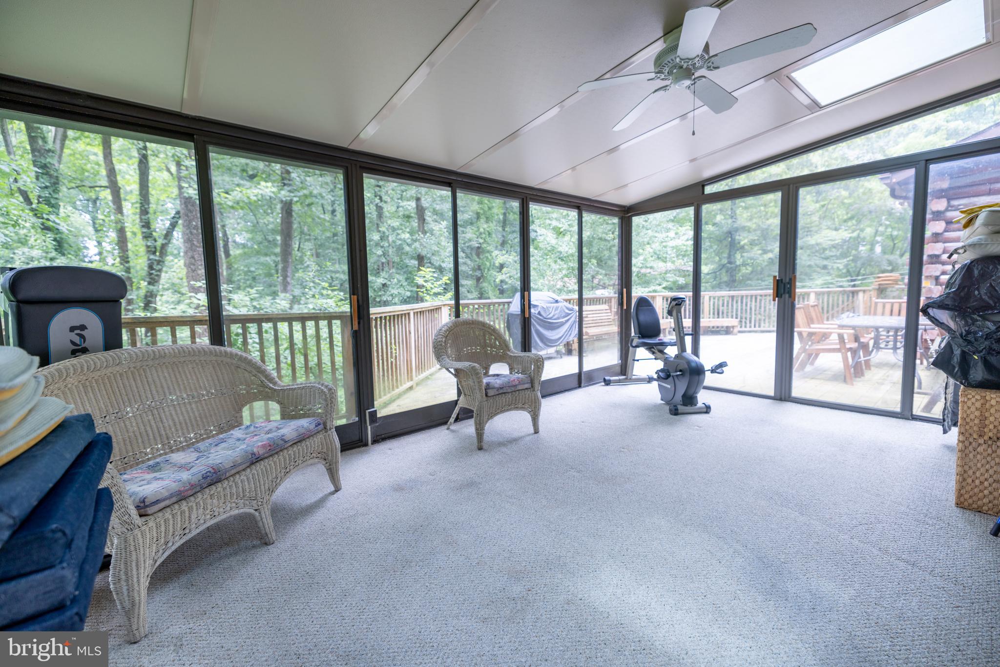 THORNBURY - Residential