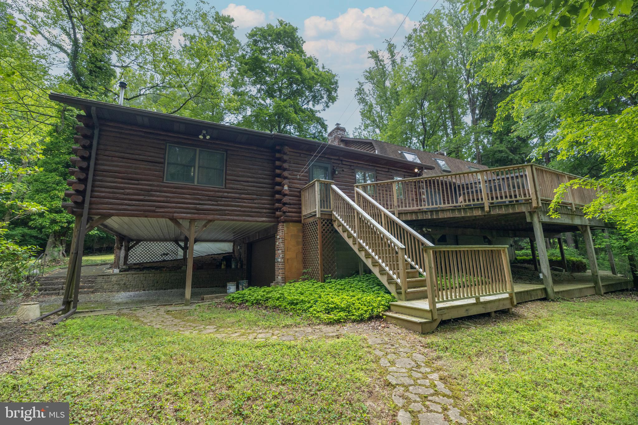 THORNBURY - Residential