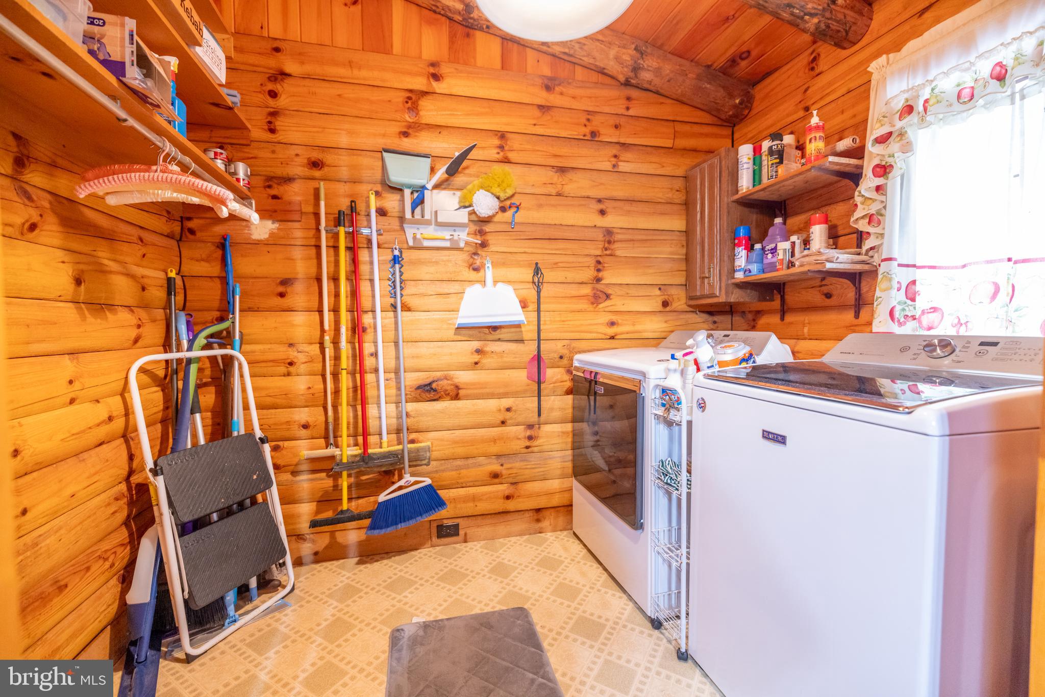 THORNBURY - Residential