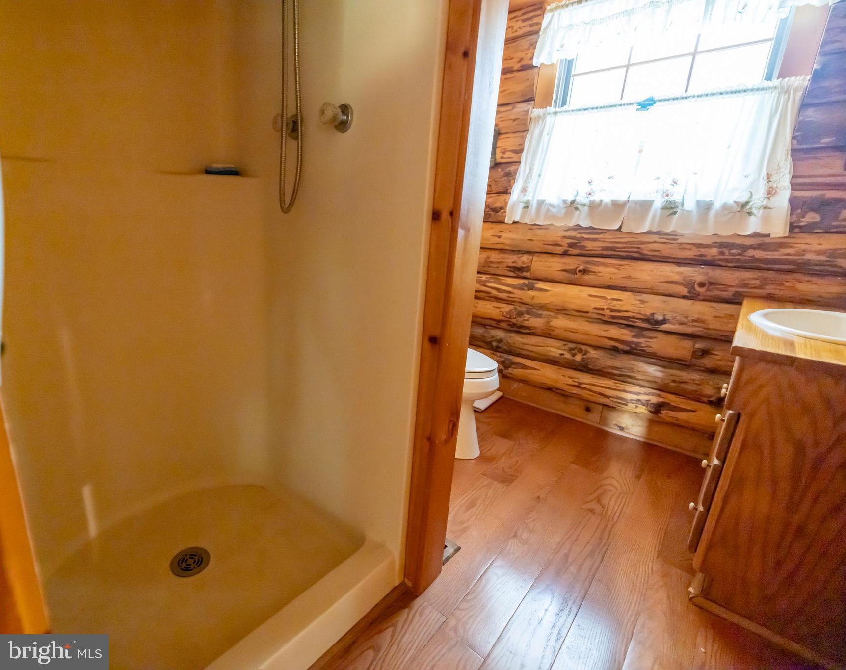 THORNBURY - Residential