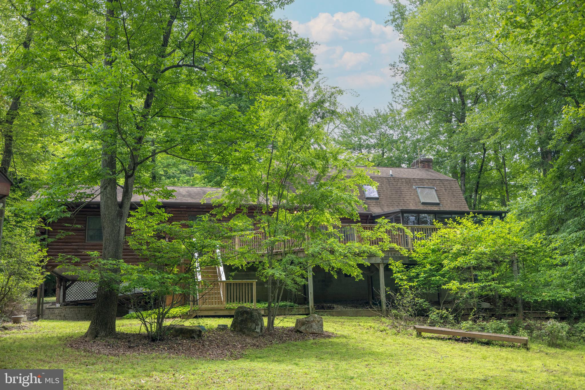 THORNBURY - Residential