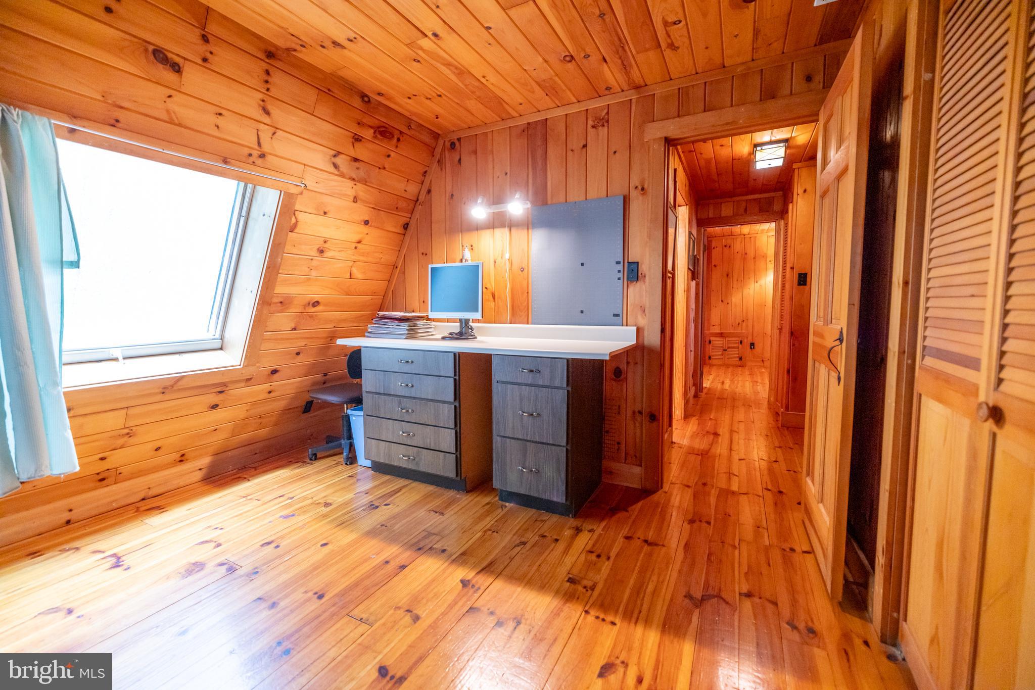 THORNBURY - Residential