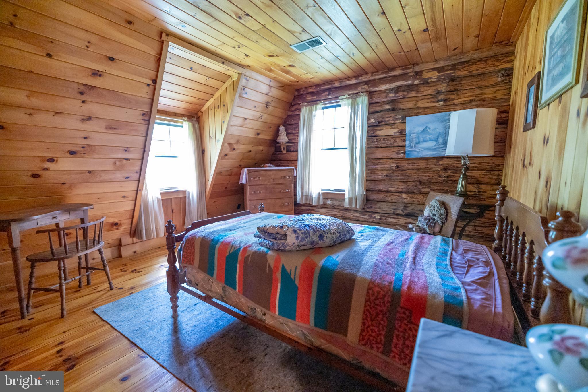 THORNBURY - Residential