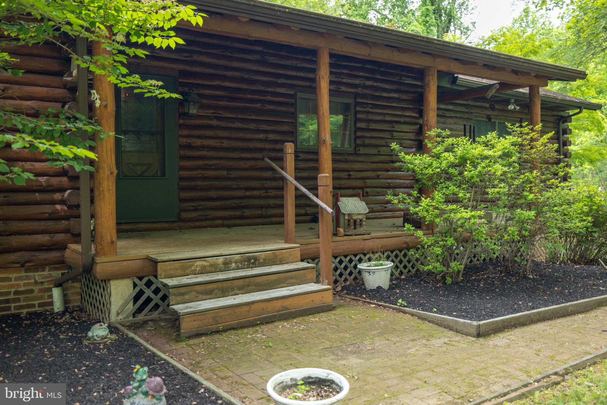 THORNBURY - Residential