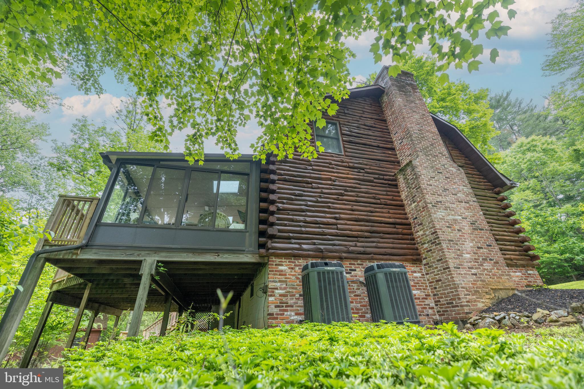 THORNBURY - Residential